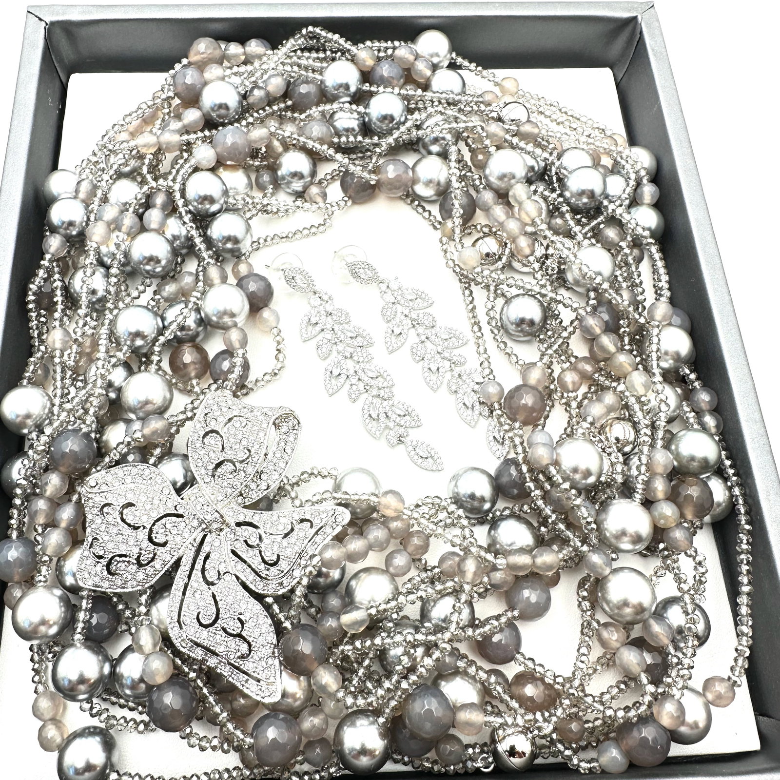 Jewelry Group Grey Glass Bead Necklace Multi Strand Rhinestone Brooch Pierced Earrings Silver Tone: Jewelry Group Grey Glass Bead Necklace Multi Strand Rhinestone Brooch Pierced Earrings Silver Tone