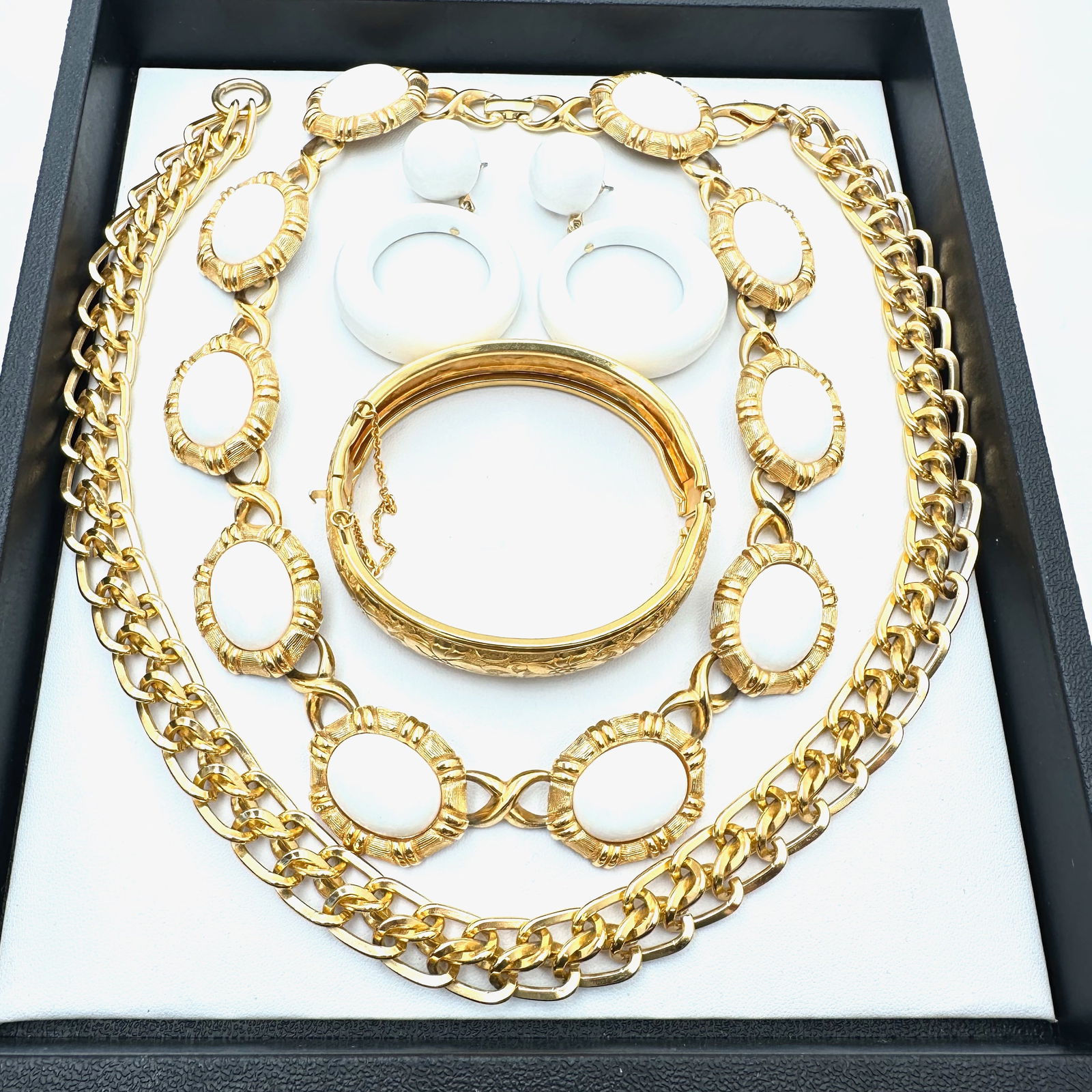 Jewelry Group Monet Kenneth Jay Lane Necklaces Earrings Bangle Bracelet Gold Tone White (1 of 2)