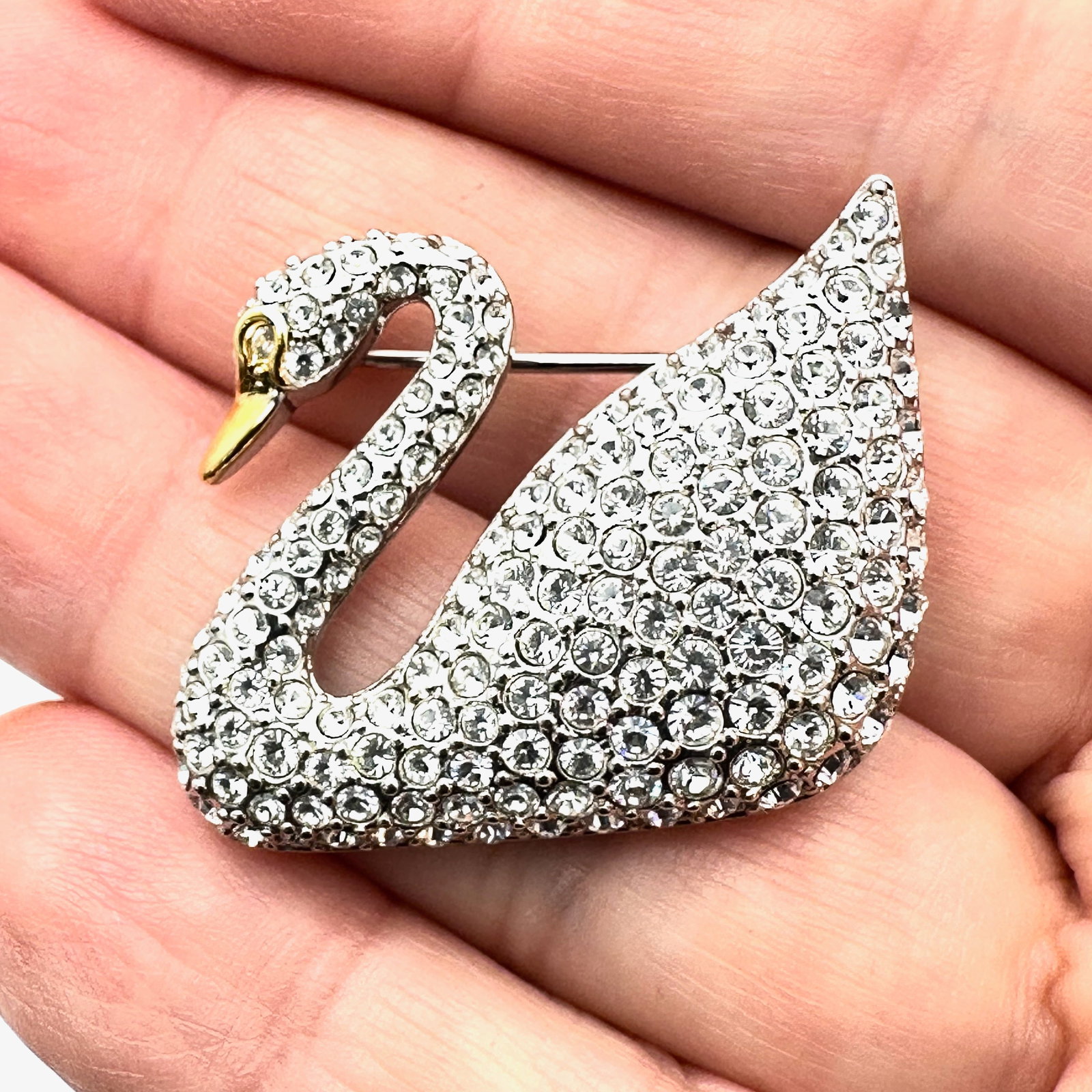 Vintage Swarovski Swan Hallmark Crystal Silver Plated Swan Brooch Pin 1.5 Inch: Vintage Swarovski Swan Hallmark Crystal Silver Plated Swan Brooch Pin 1.5 Inch