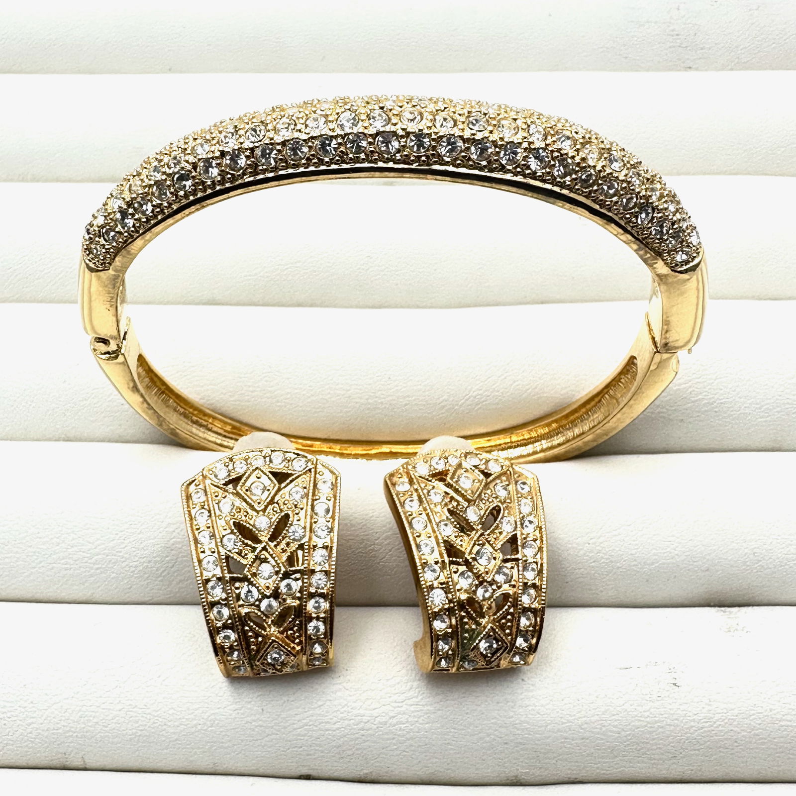 Vintage Clear Rhinestone Gold Tone Hinged Bangle Bracelet Clip Earrings Set (1 of 2)