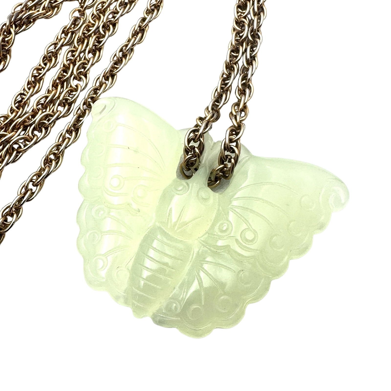 Vintage Natural Green Jade Carved Butterfly Pendant Necklace Gold Tone Chain 26 Inch: Vintage Natural Green Jade Carved Butterfly Pendant Necklace Gold Tone Chain 26 Inch