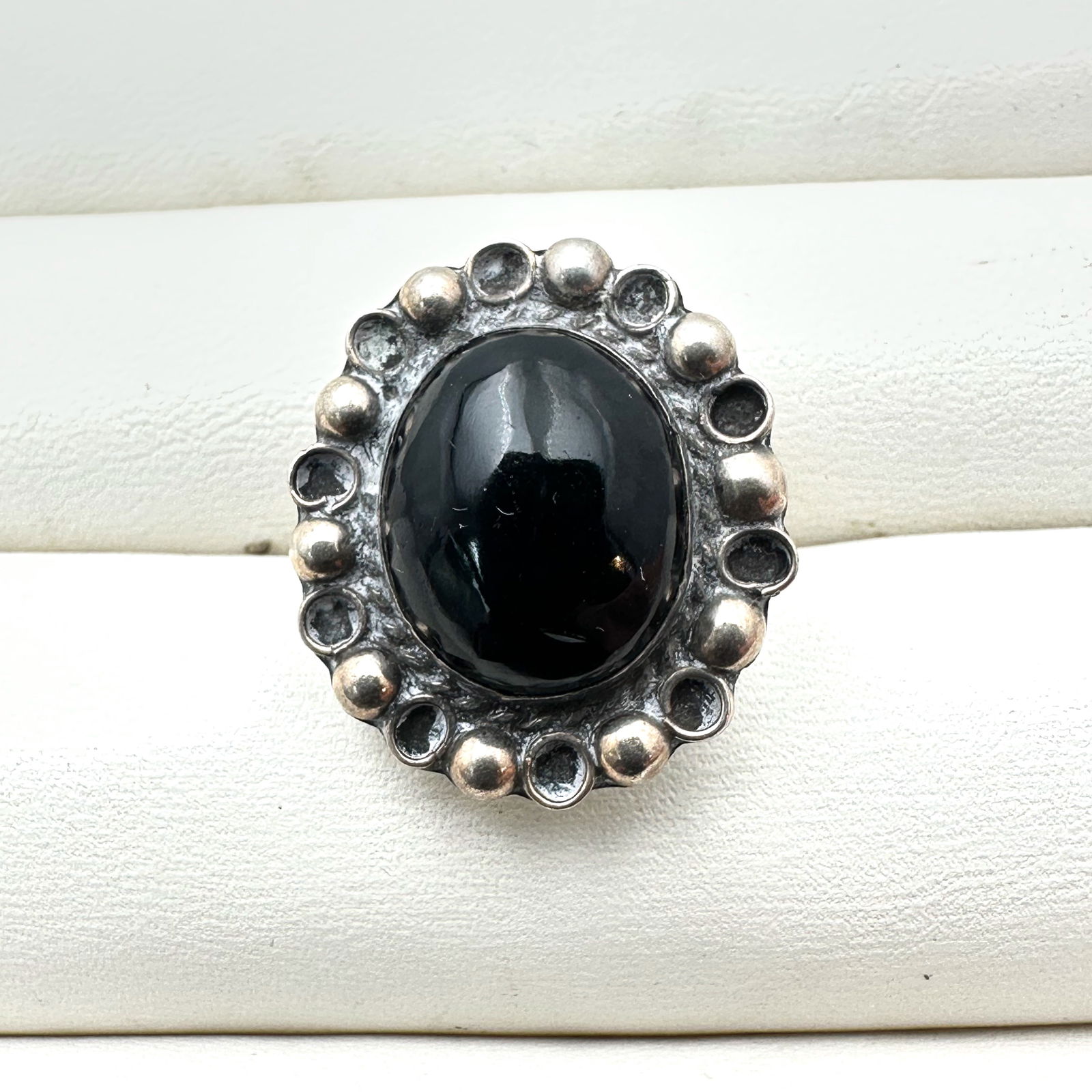 Vintage Mexico Black Onyx Sterling Silver Ring Size 4.5 Petite Size (1 of 2)