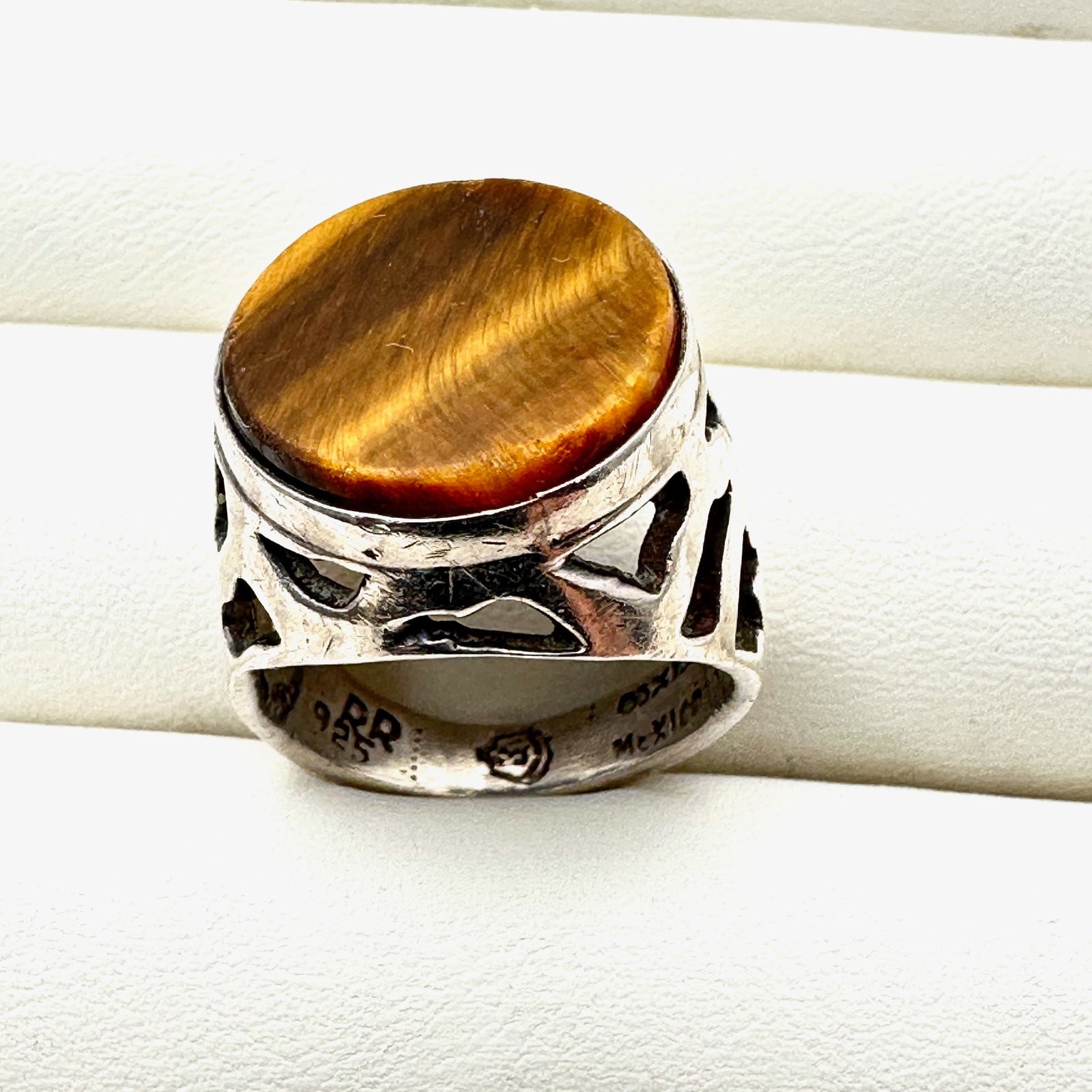Vintage Taxco Mexico Hallmarked RR Eagle Mark 3 Tiger Eye Sterling Silver Ring Size 10 11.2 Grams (1 of 2)