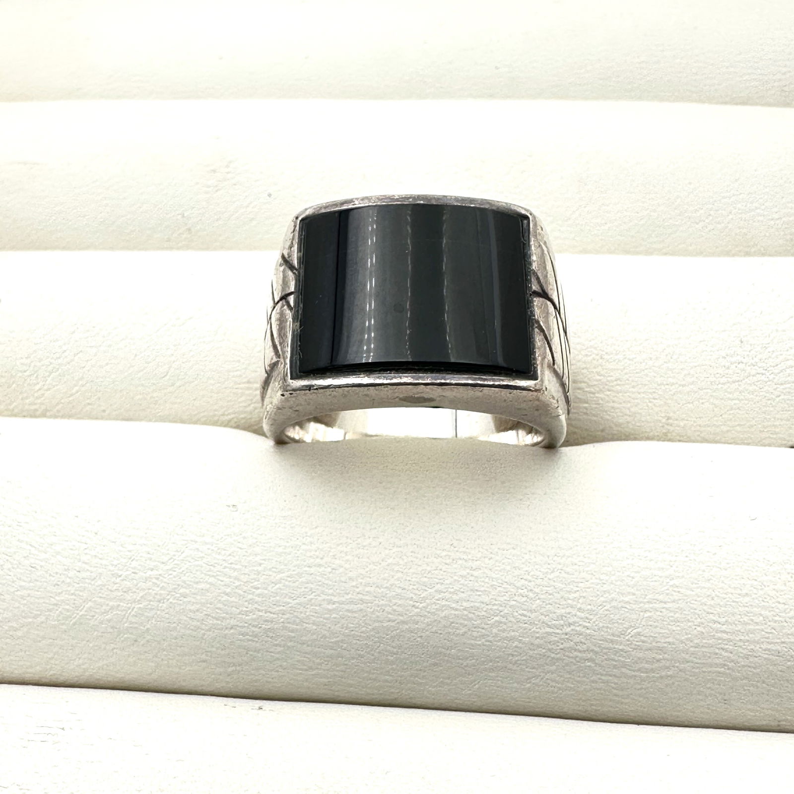 Vintage T&C Black Onyx Heavy Sterling Silver Statement Ring Size 10 Weight 23 Grams (1 of 2)