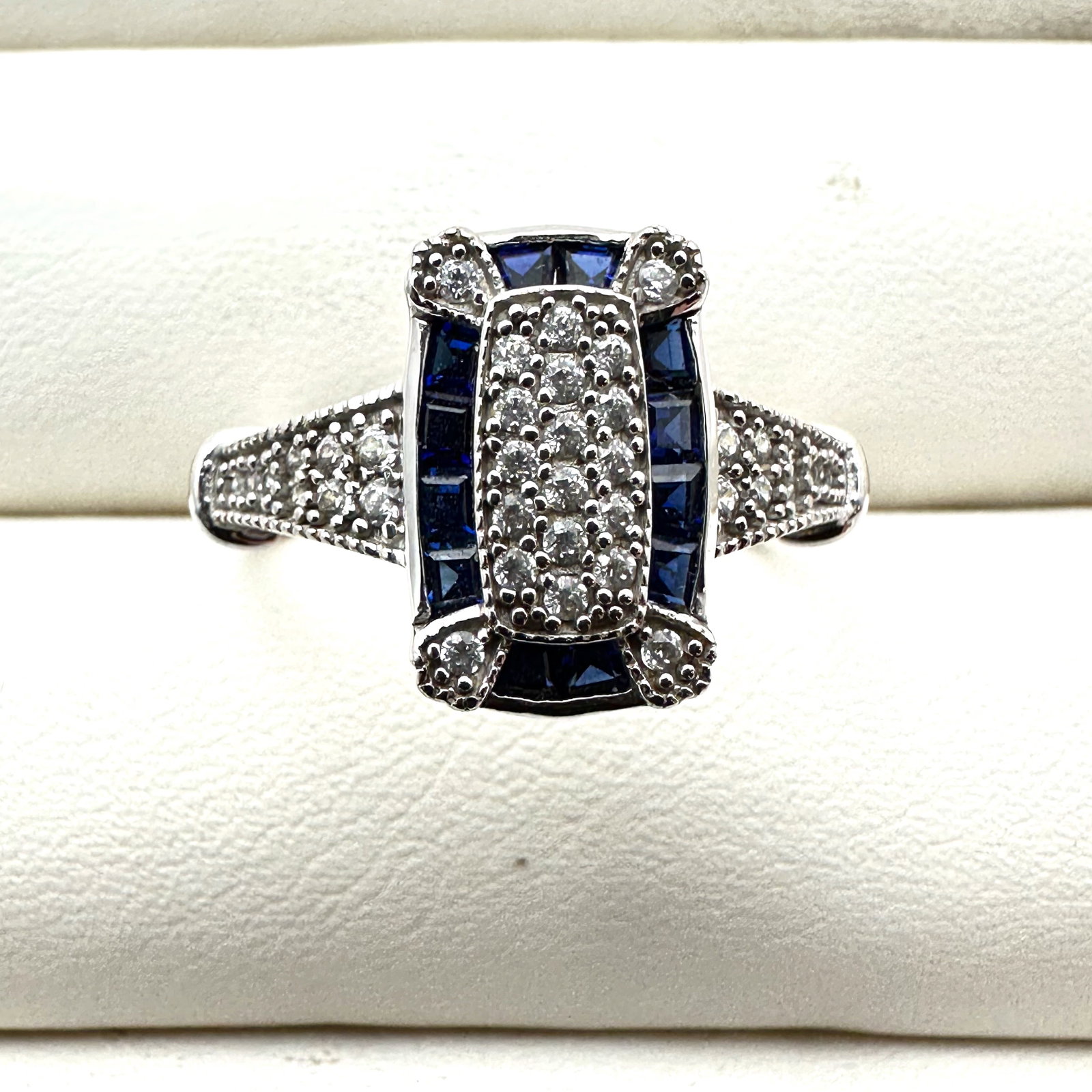 Sterling Silver Blue And Clear Cubic Zirconia Ring Art Deco Style Size 10: Sterling Silver Blue And Clear Cubic Zirconia Ring Art Deco Style Size 10