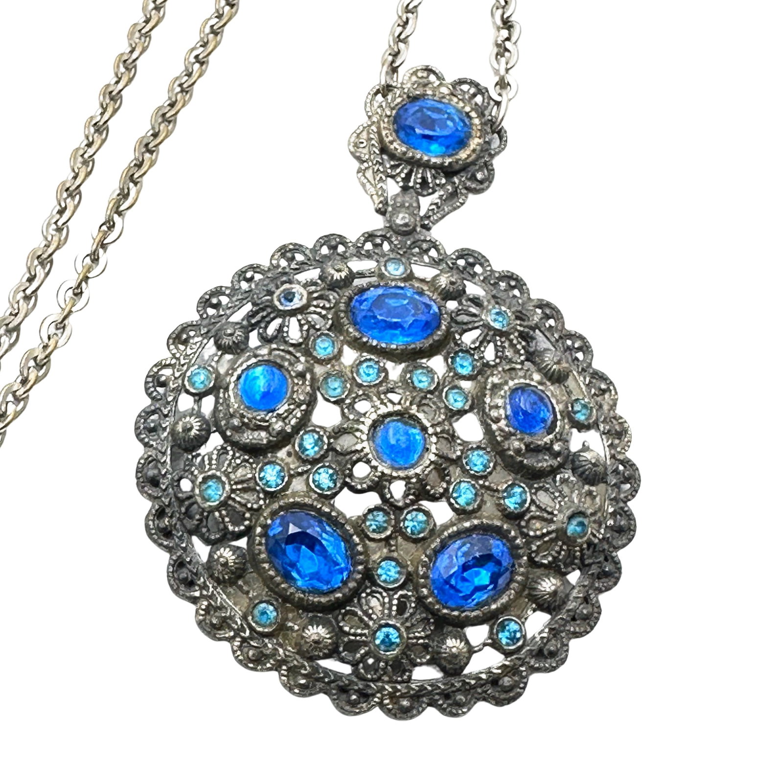 Older Vintage Blue Rhinestone Pot Metal Pendant Necklace 16 Inch Wearable Length: Older Vintage Blue Rhinestone Pot Metal Pendant Necklace 16 Inch Wearable Length