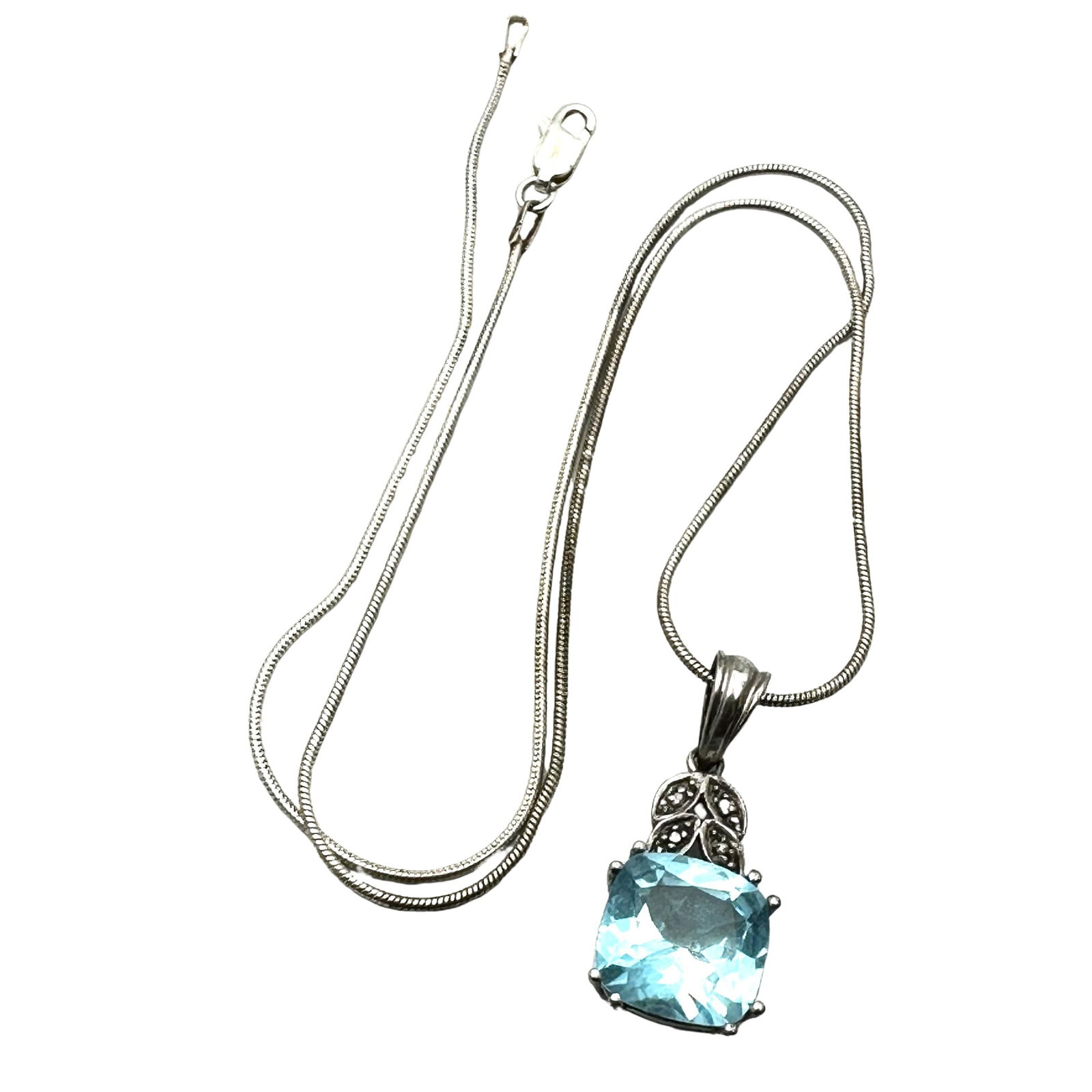 Blue Topaz Diamond Pendant Sterling Silver Necklace 17 Inch Chain 8 Grams (1 of 2)