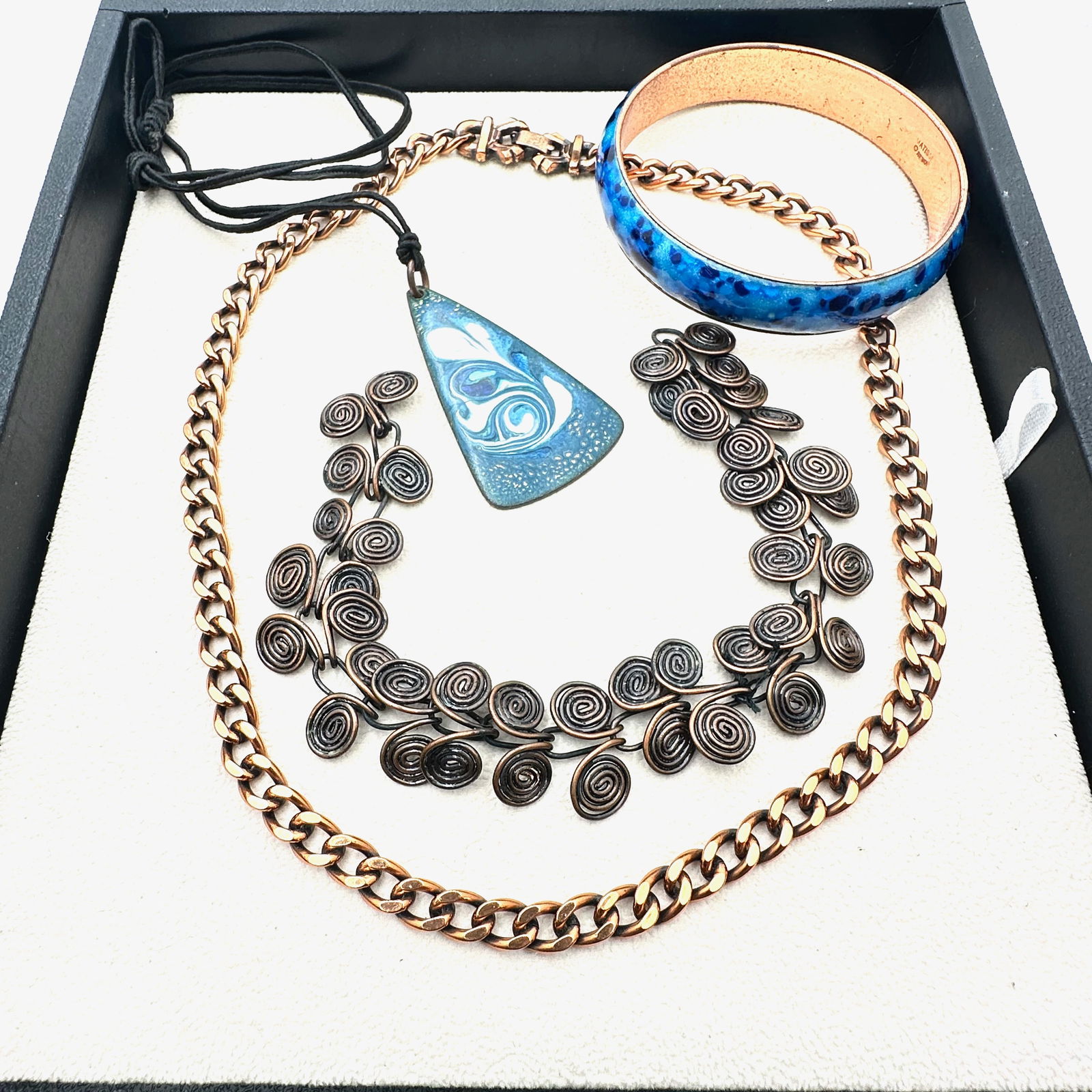 Vintage Mid Century Modern Copper Jewelry Group Enamel Bracelets Necklaces: Vintage Mid Century Modern Copper Jewelry Group Enamel Bracelets Necklaces