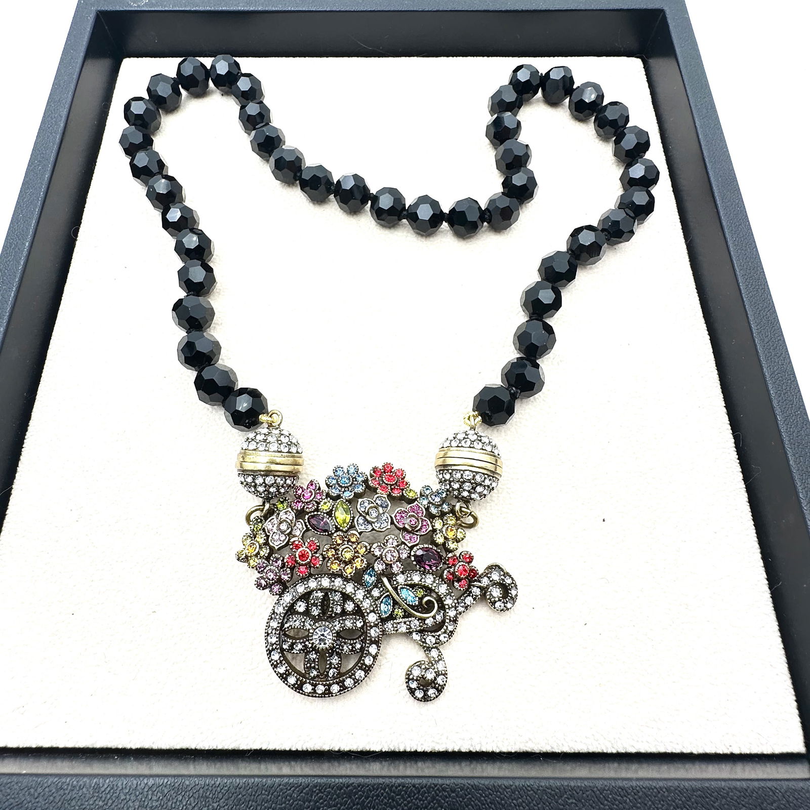 Heidi Daus Removeable Crystal Pendant Black Glass Bead Necklace 16 Inch Wearable Length (1 of 2)