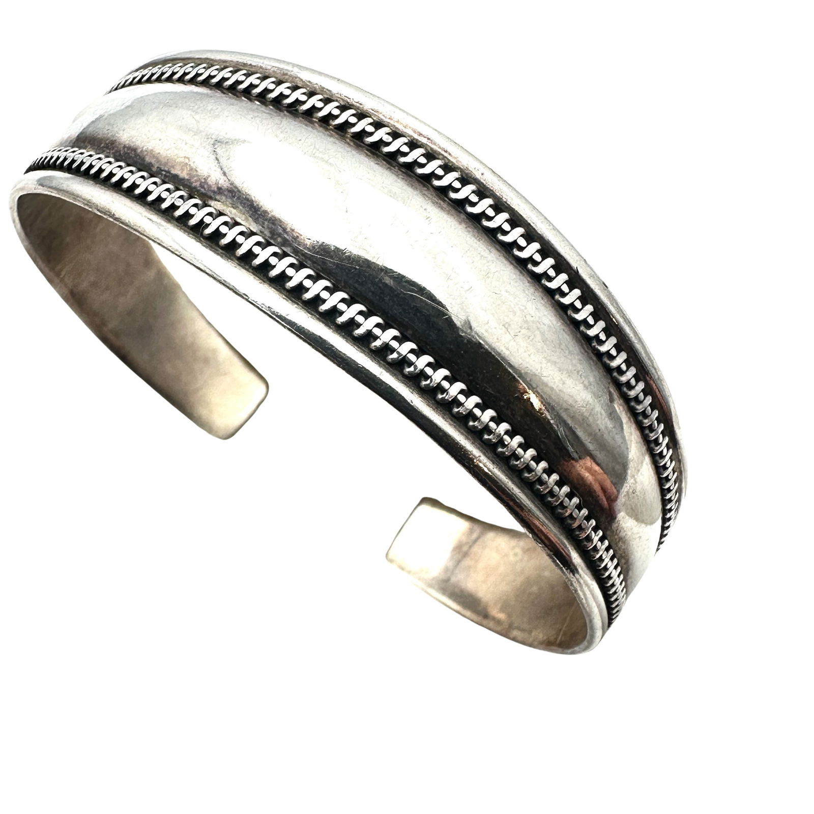 Vintage Sterling Silver Cuff Bracelet 26 Grams Adjustable Size Set at 7 Inch: Vintage Sterling Silver Cuff Bracelet 26 Grams Adjustable Size Set at 7 Inch