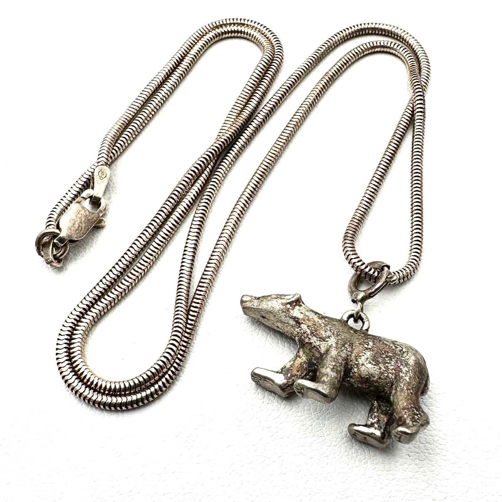 Sterling Silver Bear Pendant Charm Necklace 19 Inch Chain Weight 12 Grams (1 of 2)