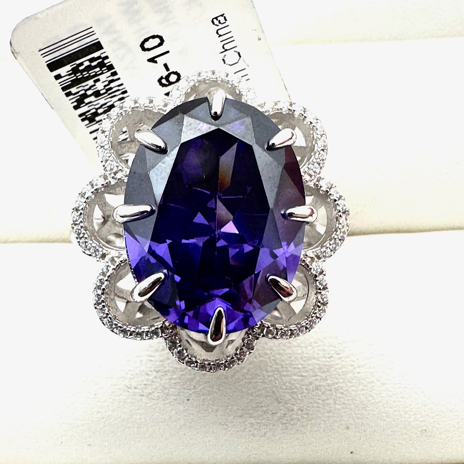 Designer Bella Luce Tanzanite Sterling Silver Ring Size 10 (1 of 2)