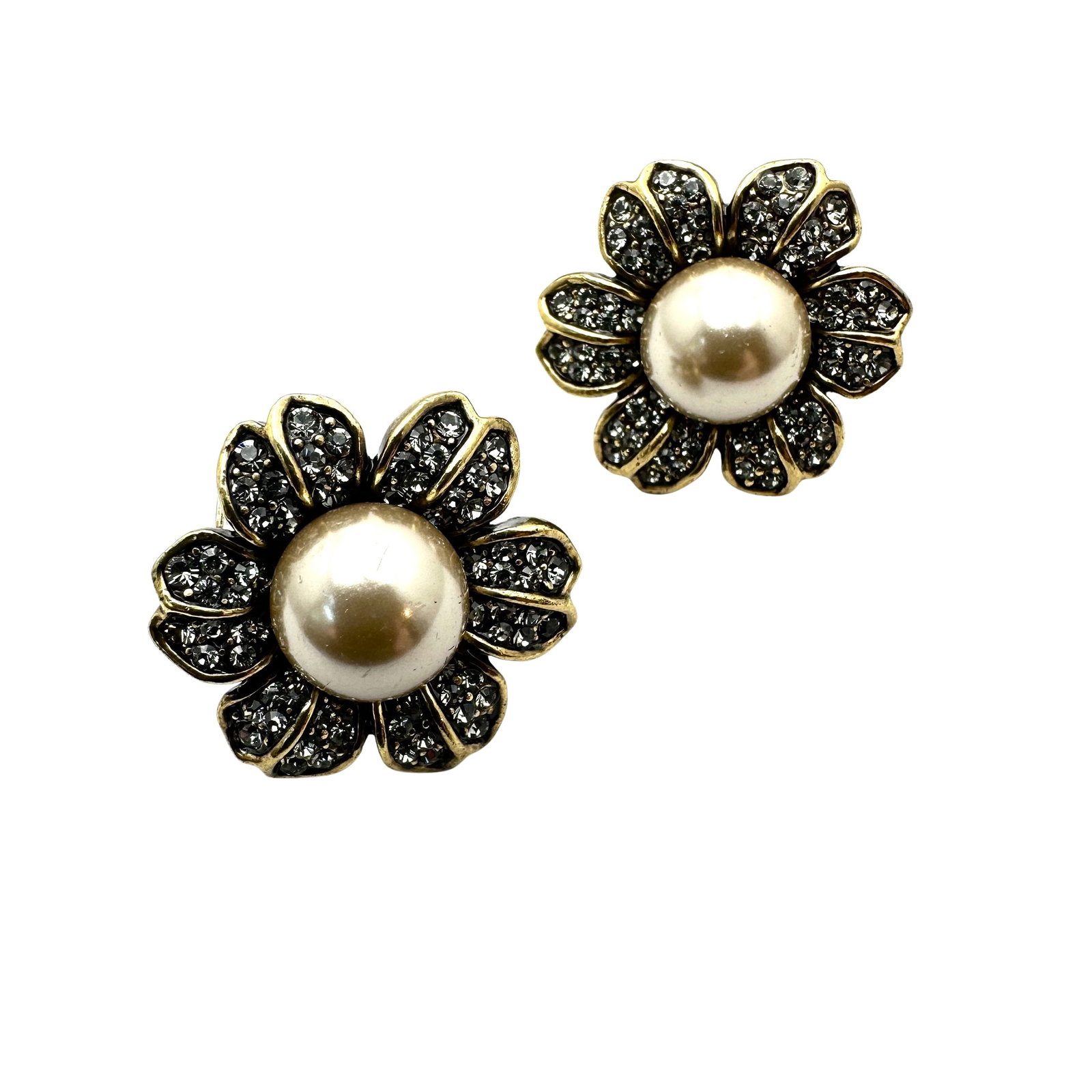 Heidi Daus Grey Crystal Glass Pearl Lever Back Pierced Earrings 1.25 Inch: Heidi Daus Grey Crystal Glass Pearl Lever Back Pierced Earrings 1.25 Inch