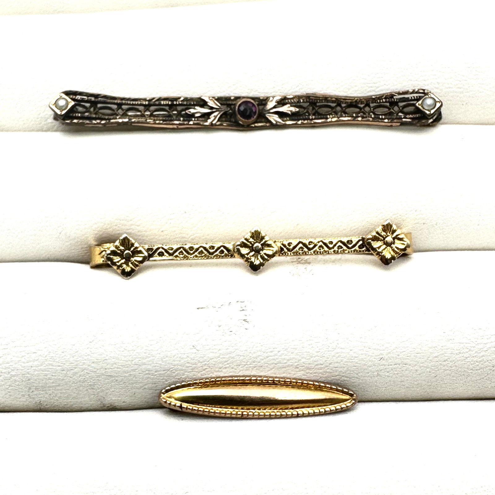 Antique Lot Victorian Bar Brooches Pins Various Sizes: Antique Lot Victorian Bar Brooches Pins Various Sizes