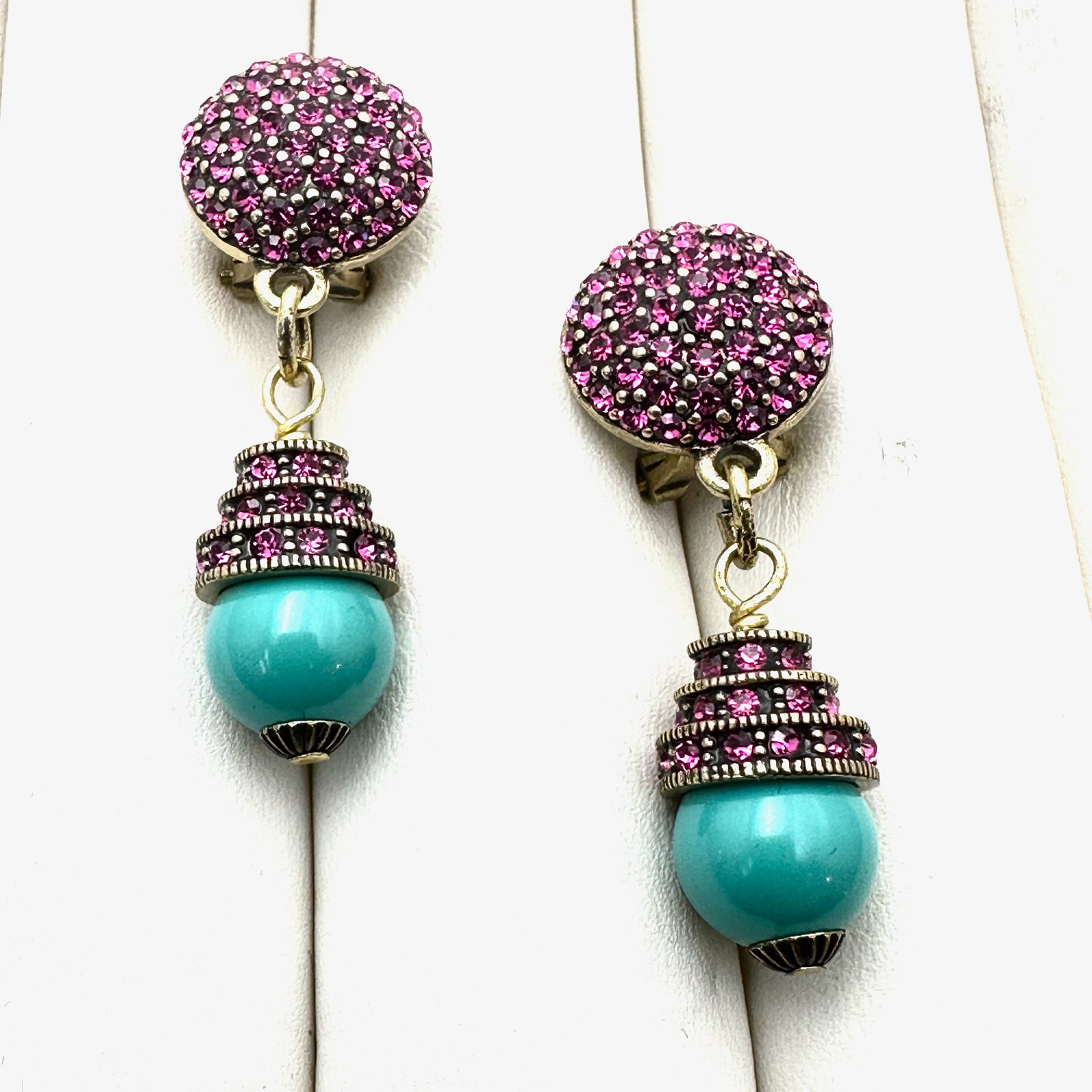 Heidi Daus Pink Crystal Turquoise Blue Bead Drop Gold Tone Lever Back Pierced Earrings: Heidi Daus Pink Crystal Turquoise Blue Bead Drop Gold Tone Lever Back Pierced Earrings