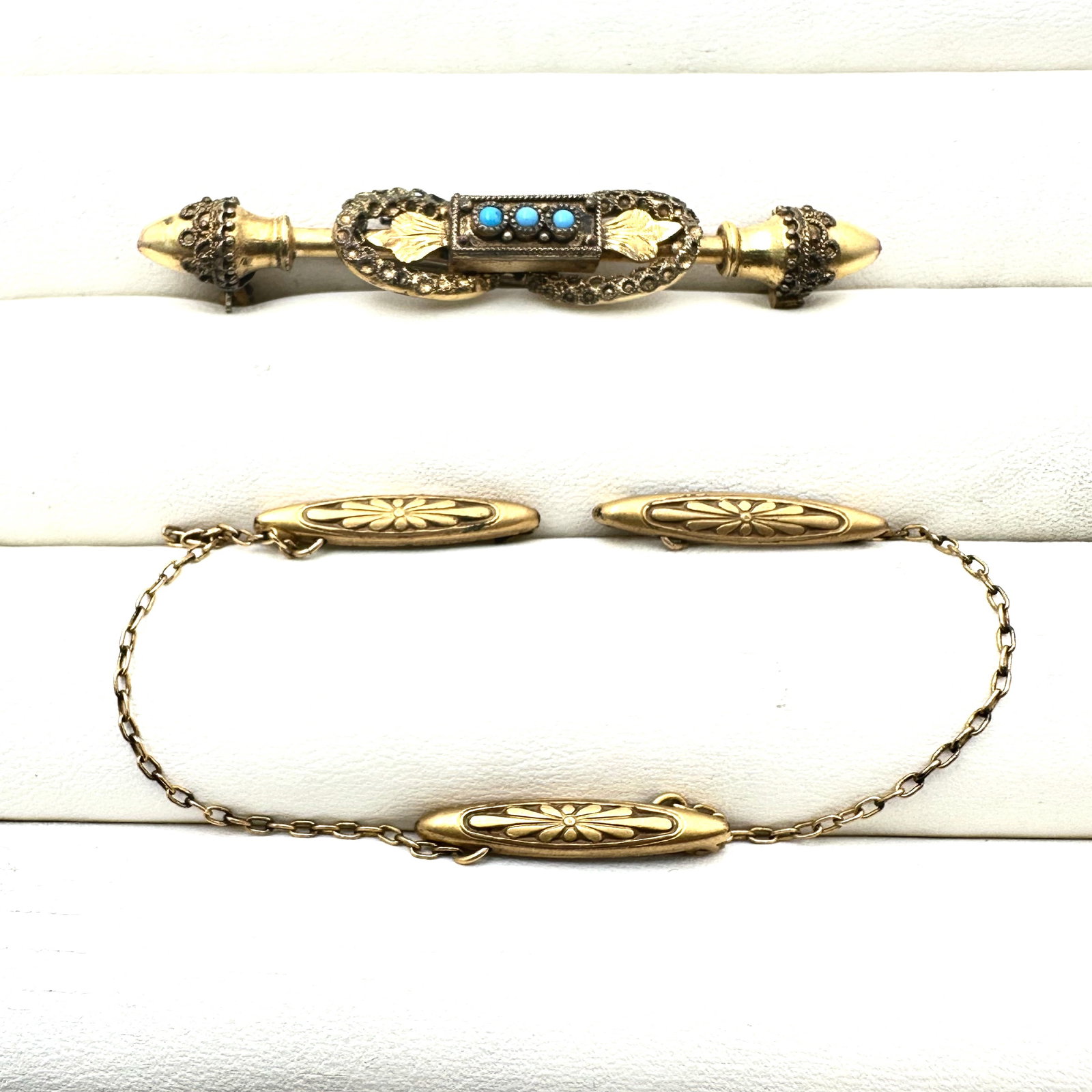 Antique Gold Filled Victorian Brooches Pins: Antique Gold Filled Victorian Brooches Pins