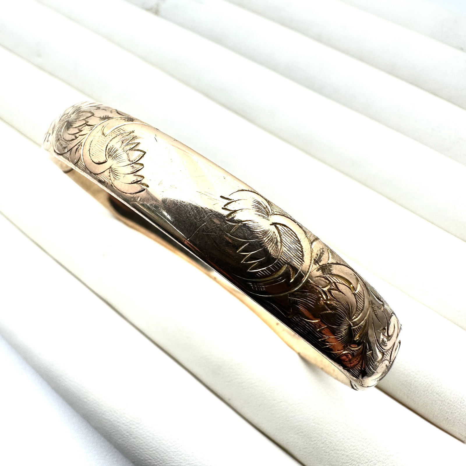 Antique Gold Filled Victorian Bangle Bracelet 7.5 Inch (1 of 2)