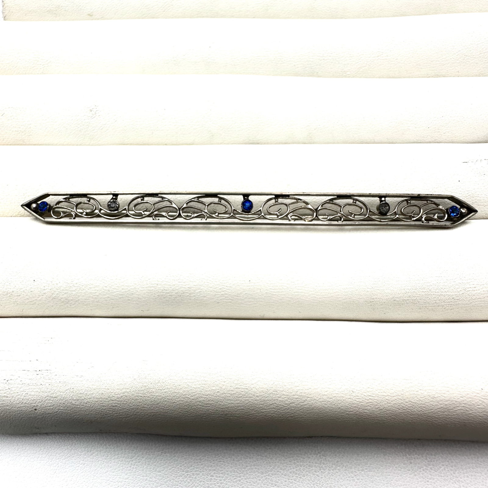 Antique Blue Czech Glass Stone Silver Filigree Bar Brooch Pin 4 Inch: Antique Blue Czech Glass Stone Silver Filigree Bar Brooch Pin 4 Inch