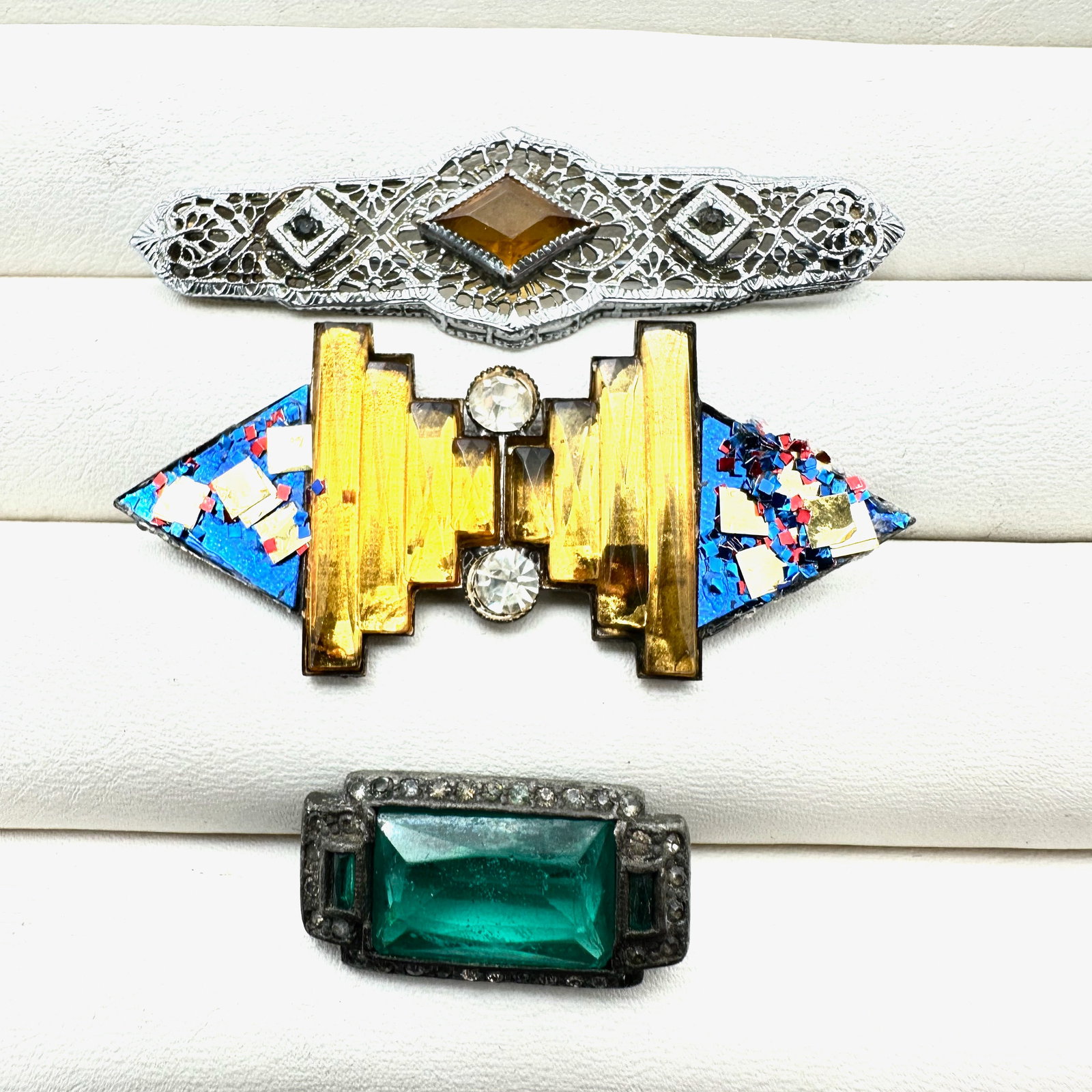 Antique Czech Glass Art Deco Era Group Brooches Pins Various Sizes: Antique Czech Glass Art Deco Era Group Brooches Pins Various Sizes