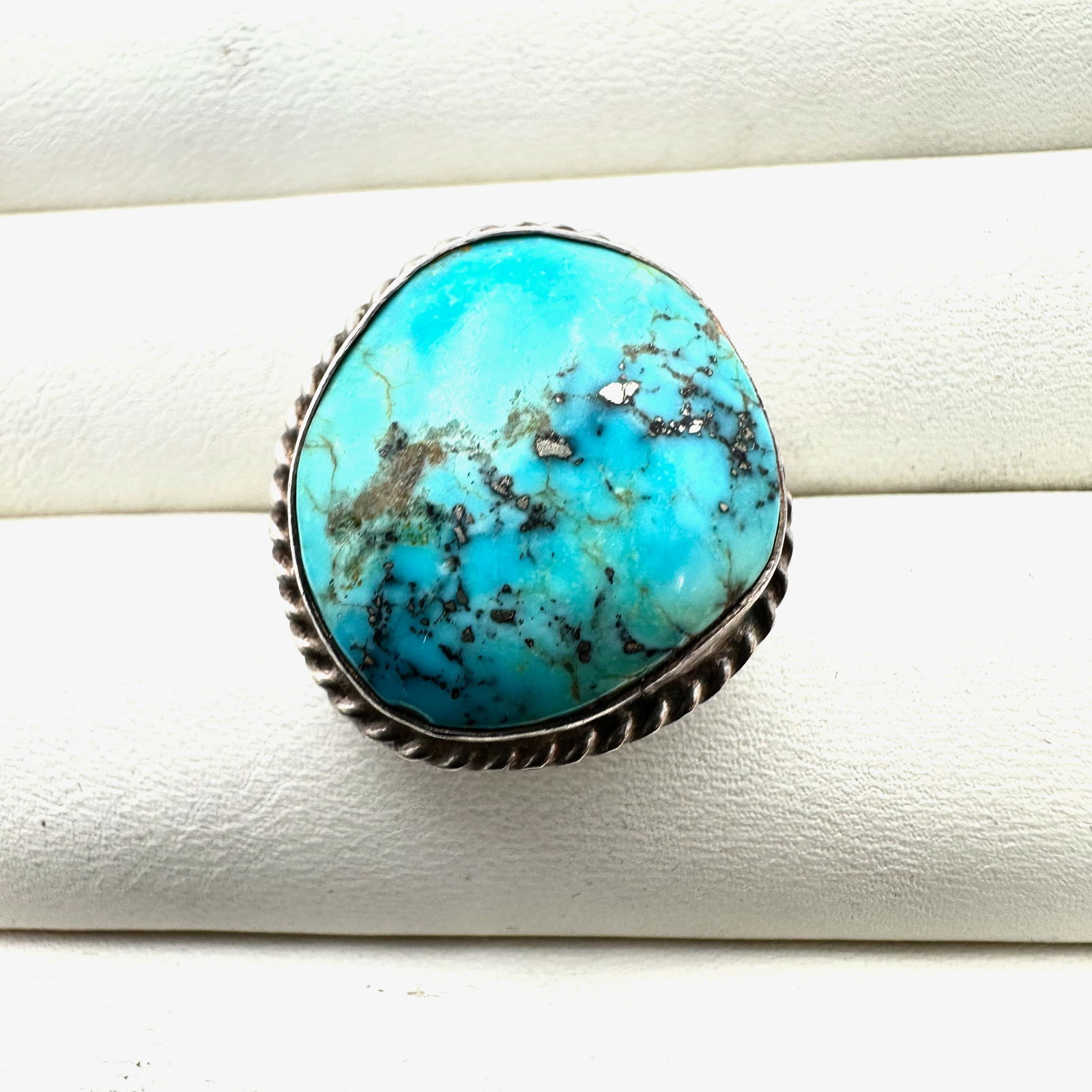 Vintage American Southwest Turquoise Sterling Silver Ring Size 5.5 Weight 8 Grams (1 of 2)