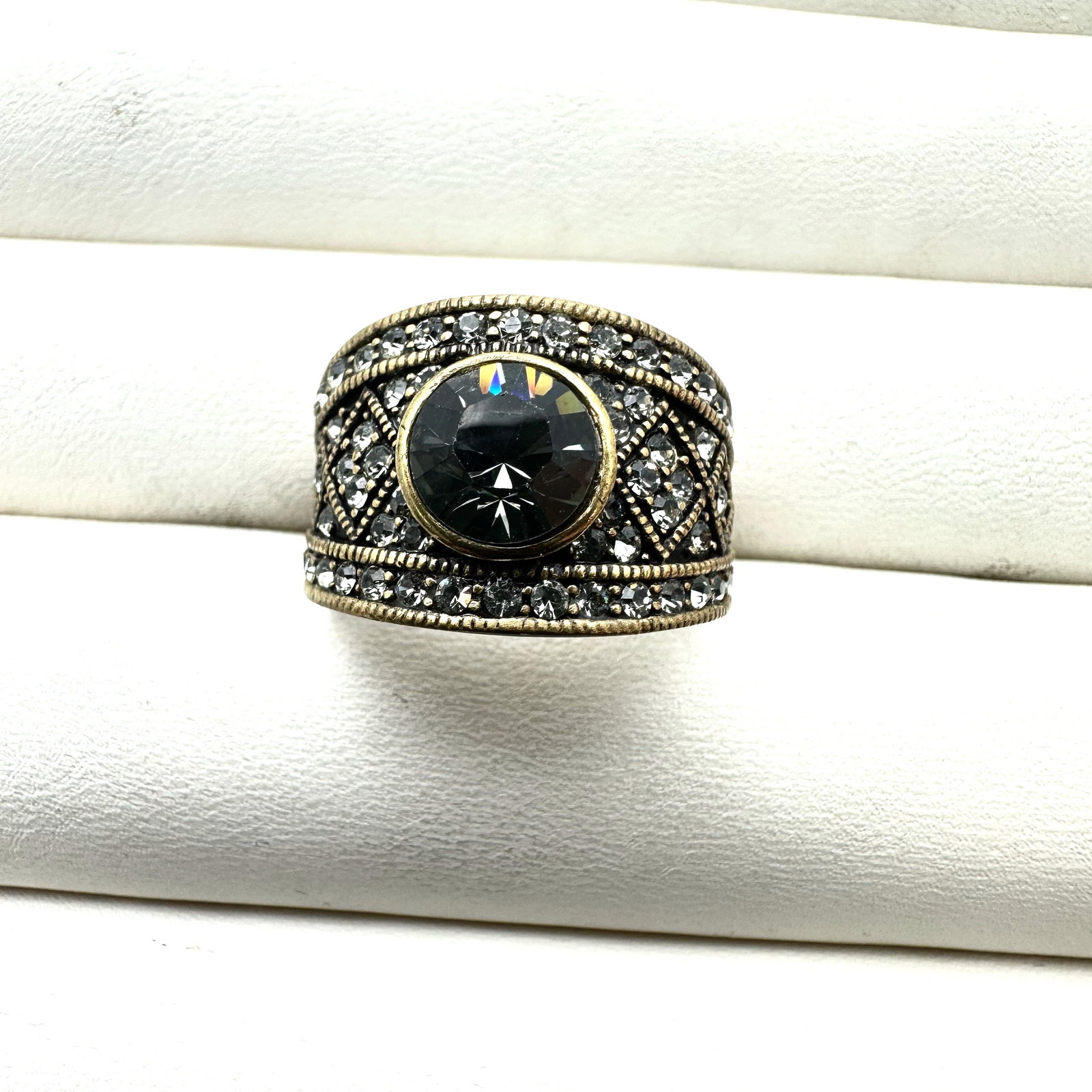 Antique Vintage Multicolor Czech Glass Gold Tone 4 Inch Brooch Pin: Antique Vintage Multicolor Czech Glass Gold Tone 4 Inch Brooch Pin