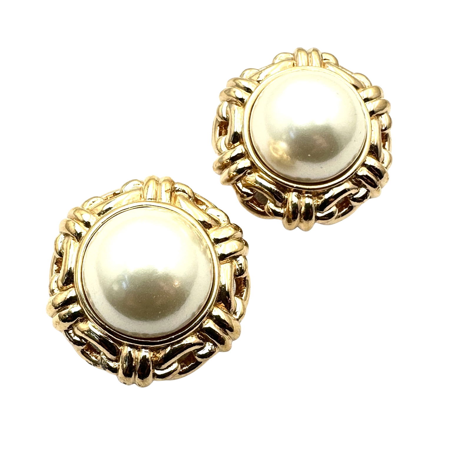 Vintage Ciner Glass Faux Pearl Gold Tone Clip Earrings Nice Heavy Quality: Vintage Ciner Glass Faux Pearl Gold Tone Clip Earrings Nice Heavy Quality