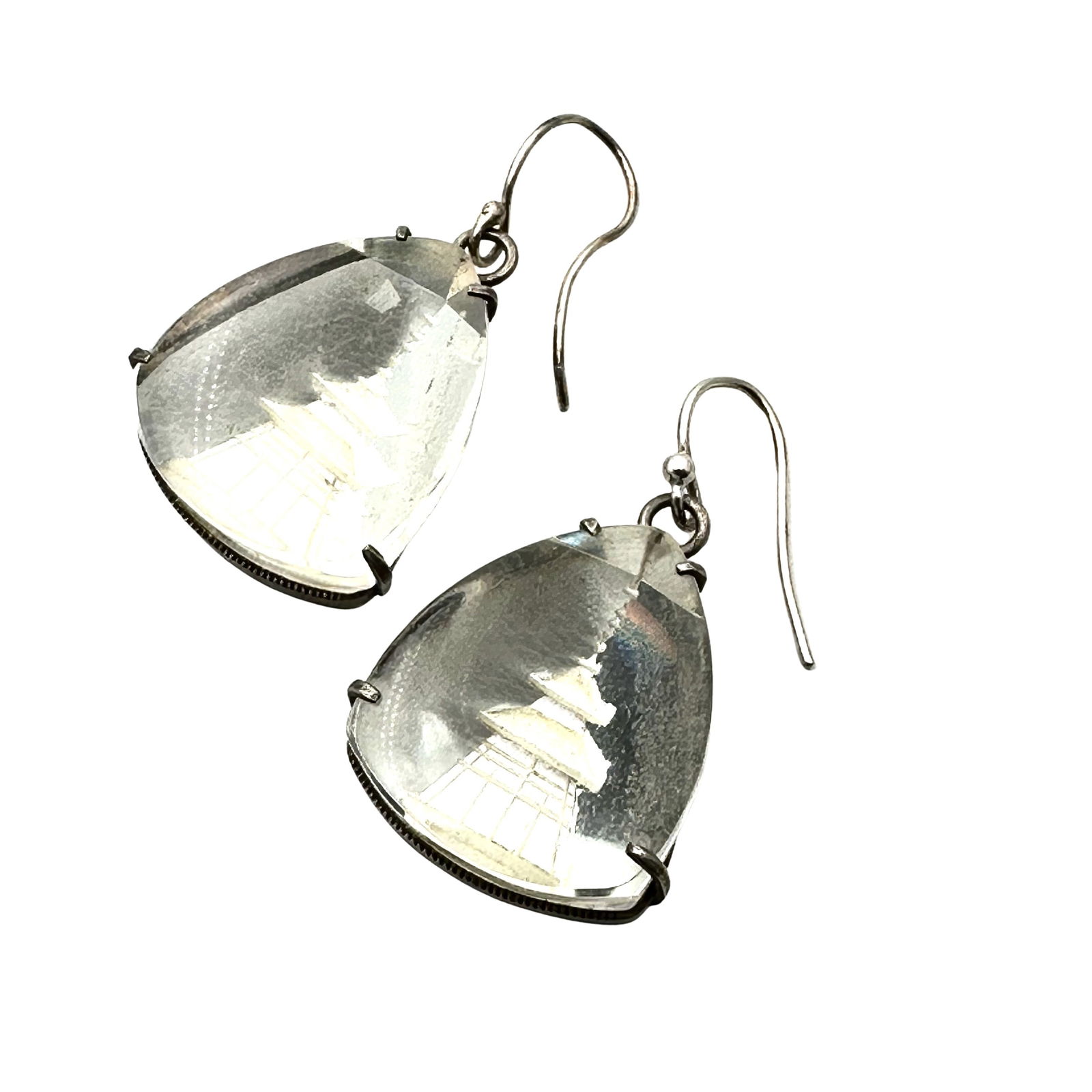 Vintage Intaglio Carved Asian Design Glass Sterling Silver Pierced Earrings: Vintage Intaglio Carved Asian Design Glass Sterling Silver Pierced Earrings