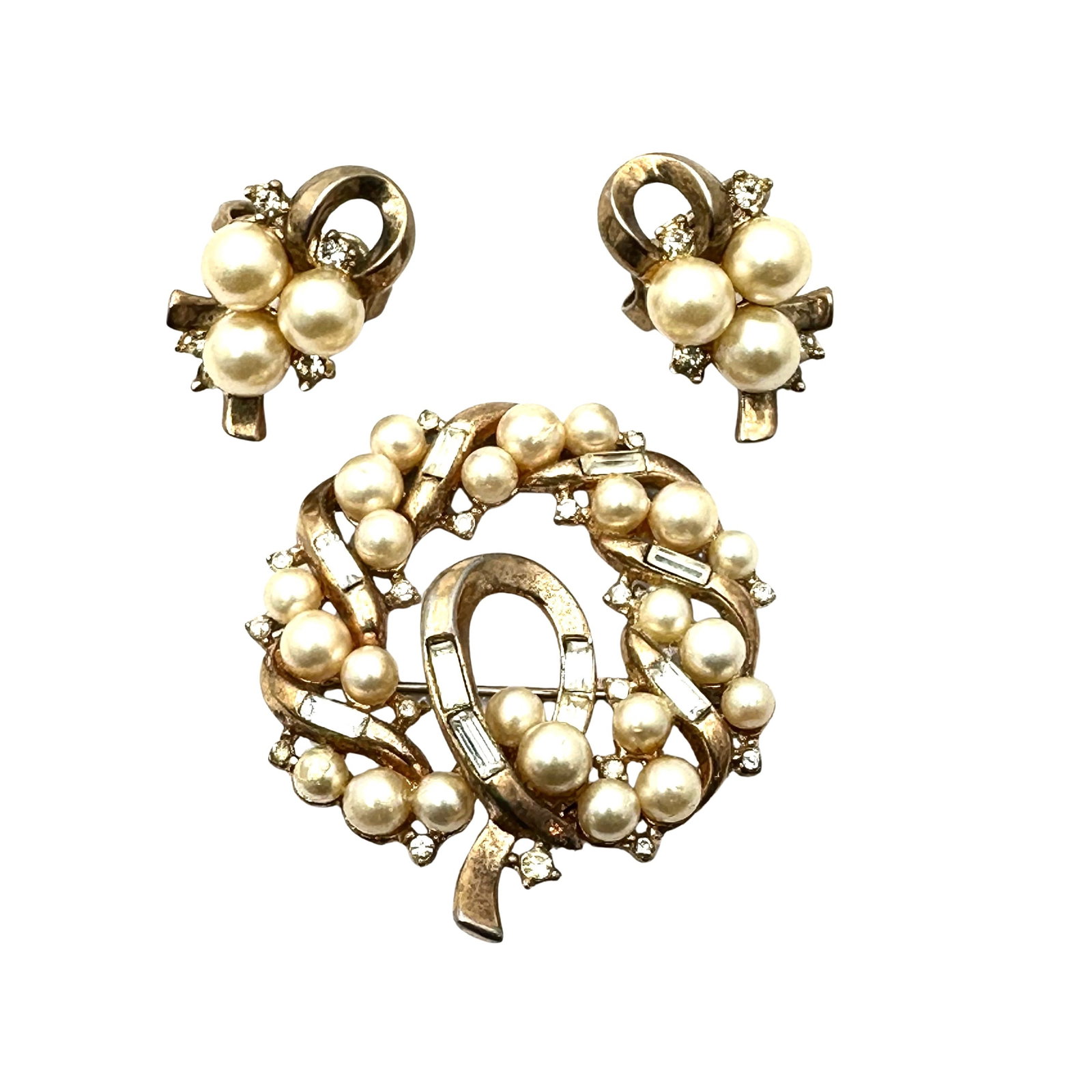 Vintage Trifari Clear Rhinestone Faux Pearl Gold Tone Brooch Pin Clip Earrings: Vintage Trifari Clear Rhinestone Faux Pearl Gold Tone Brooch Pin Clip Earrings