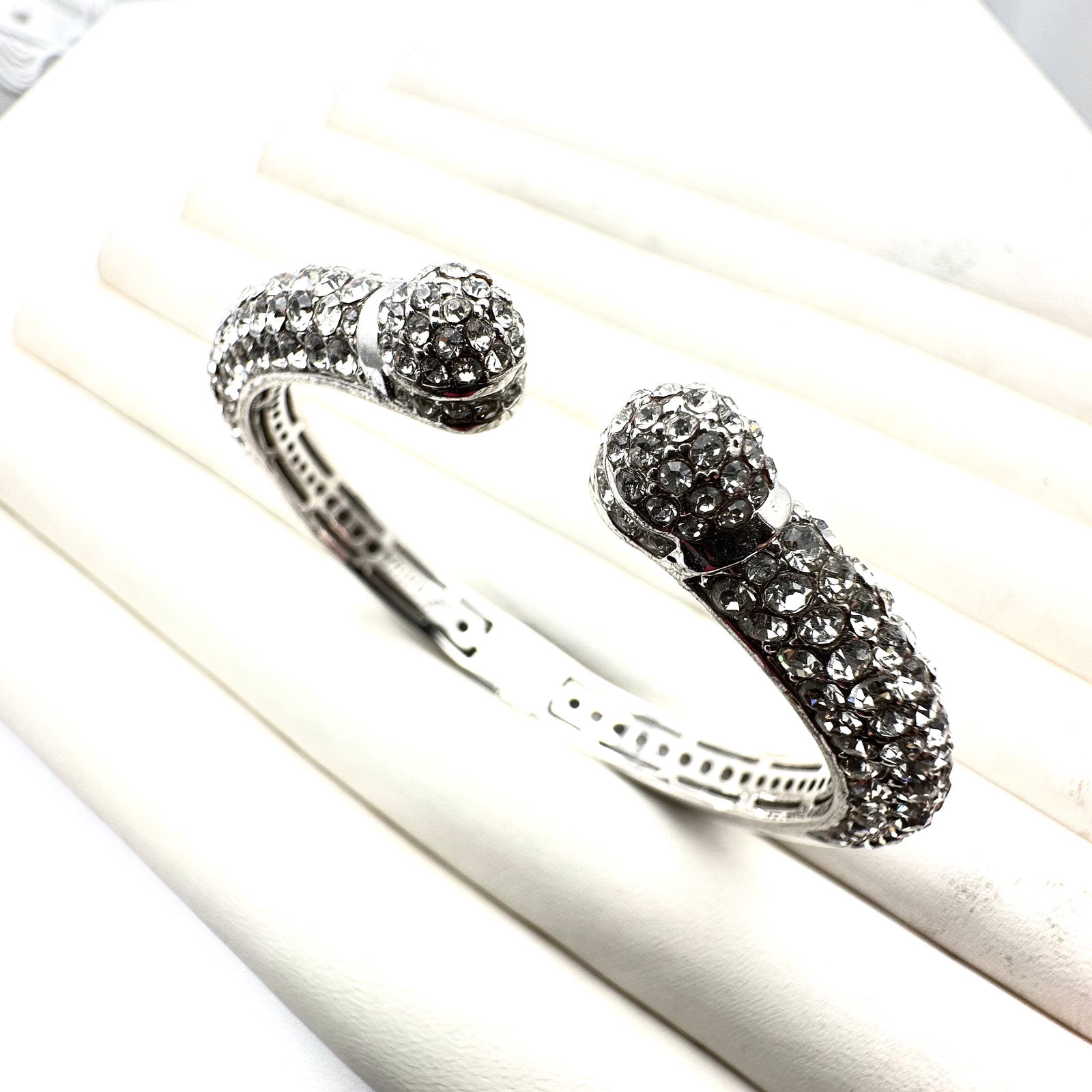 Joan Boyce Clear Crystal Silver Tone Hinged Bangle Bracelet 6.5 Inch (1 of 2)