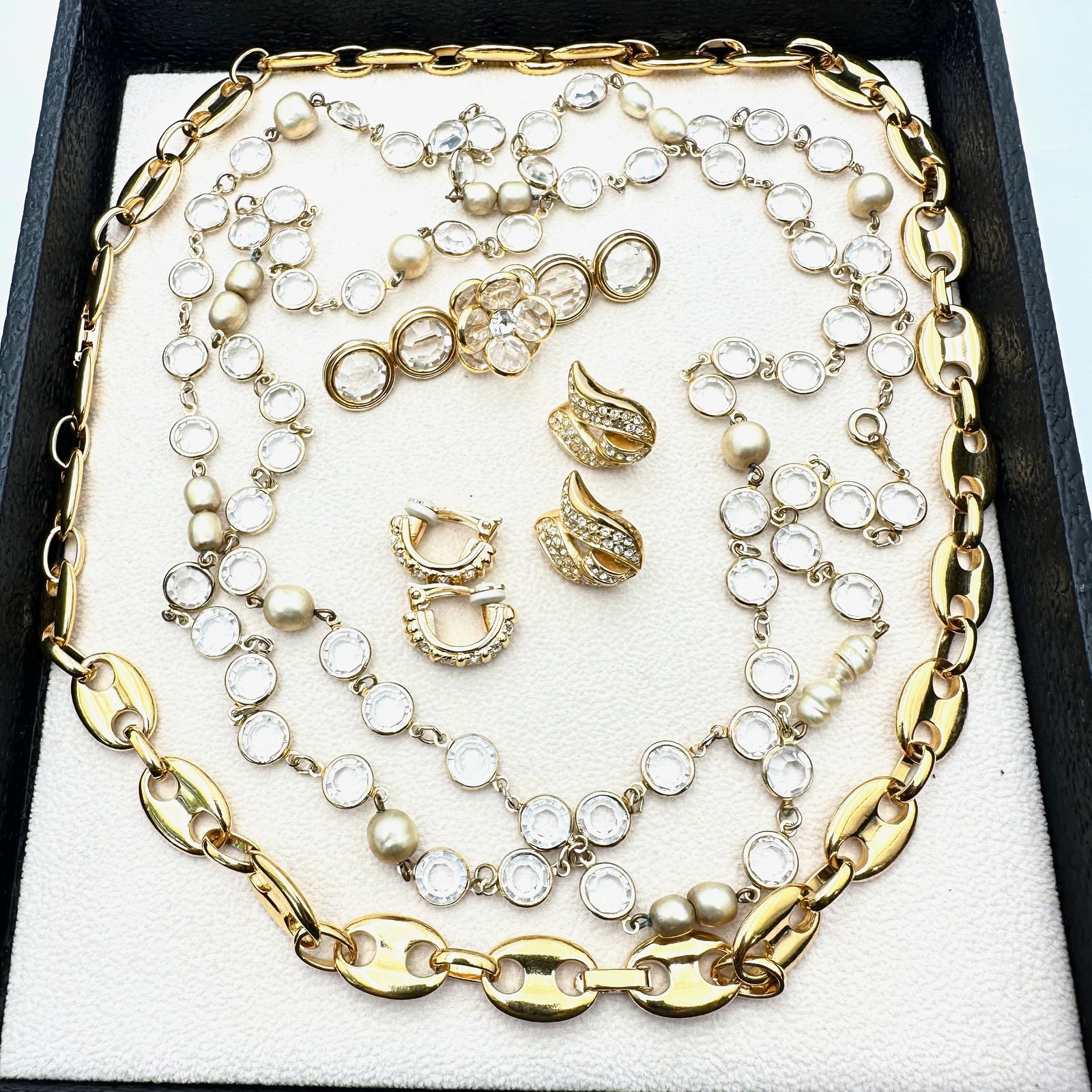 Vintage Jewelry Group Swarovski Necklace Brooch Clip Pierced Earrings Gold Tone (1 of 2)