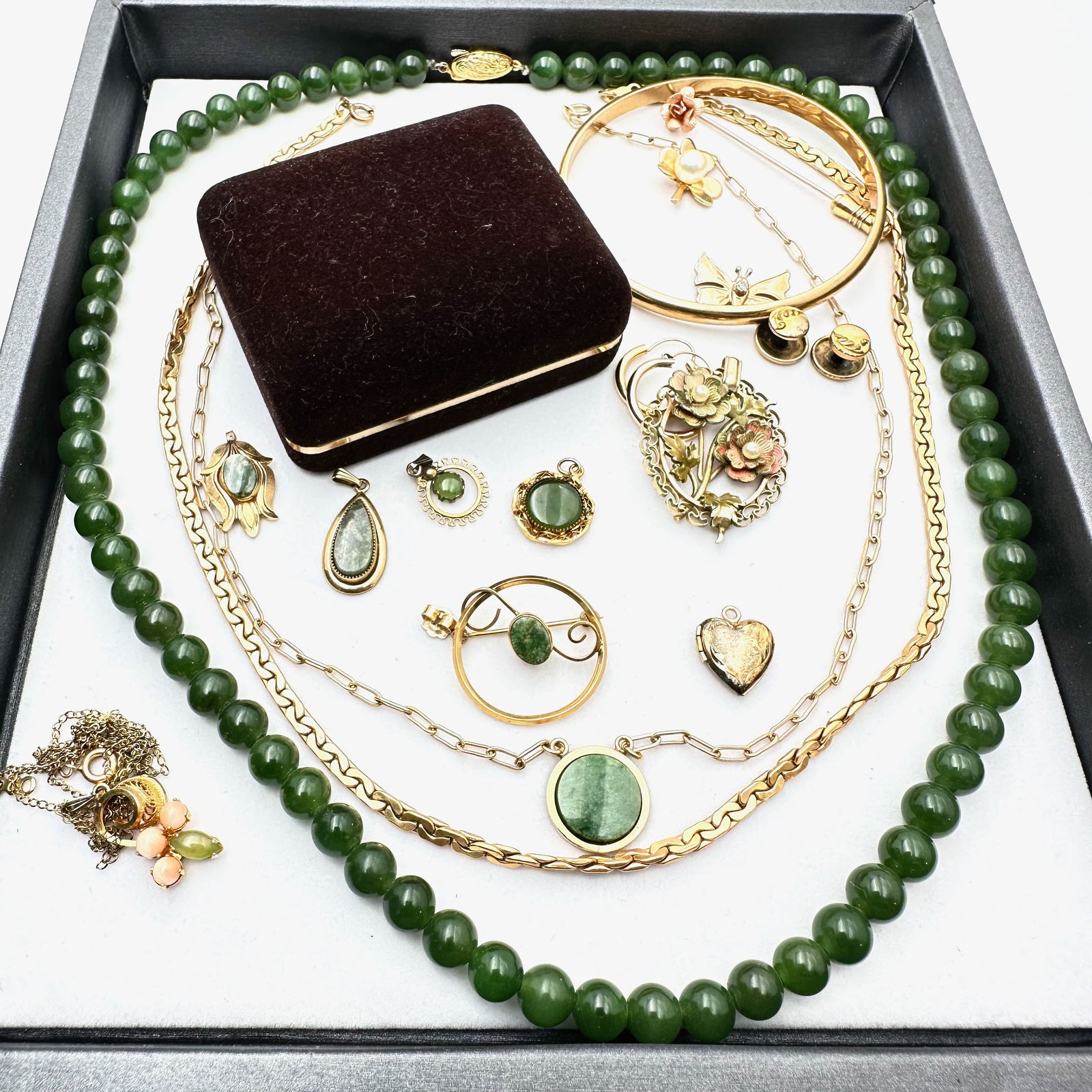 Vintage Gold Filled Jewelry Group Green Jade Necklace Locket Pendants Bracelet (1 of 2)