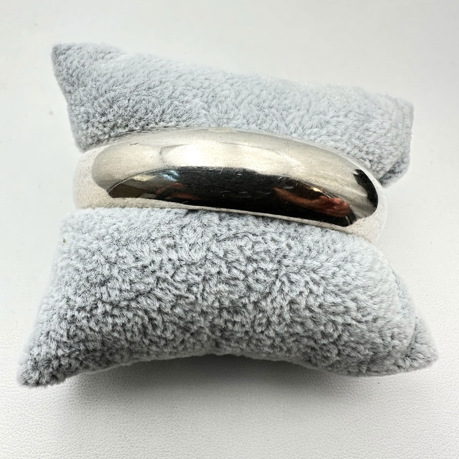 Vintage Sterling Silver Cuff Bracelet 6.5 Inch Weight 25 Grams (1 of 2)