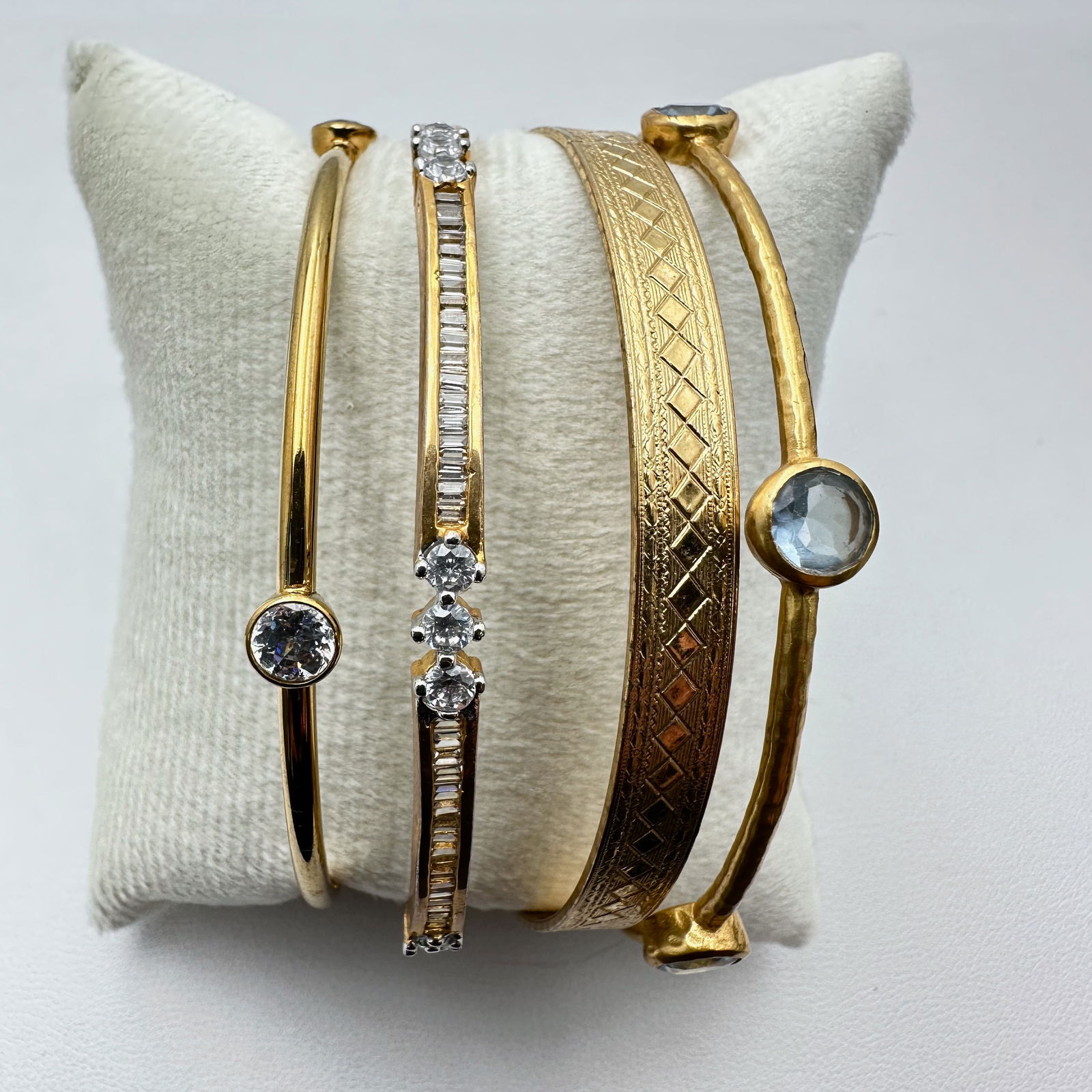 Group Costume Bracelets Bangles Crystals Gold Tone: Group Costume Bracelets Bangles Crystals Gold Tone
