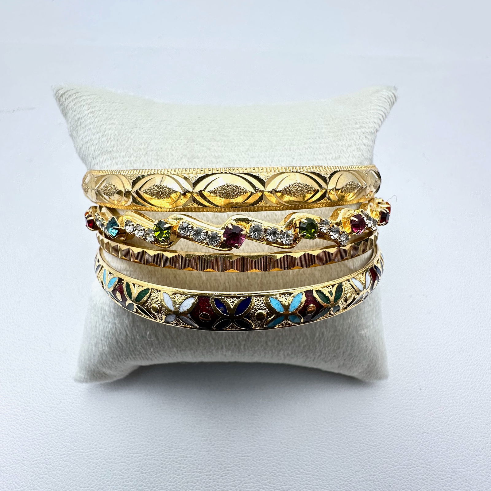 Group Costume Bracelets Gold Tone Multicolor Crystals (1 of 2)
