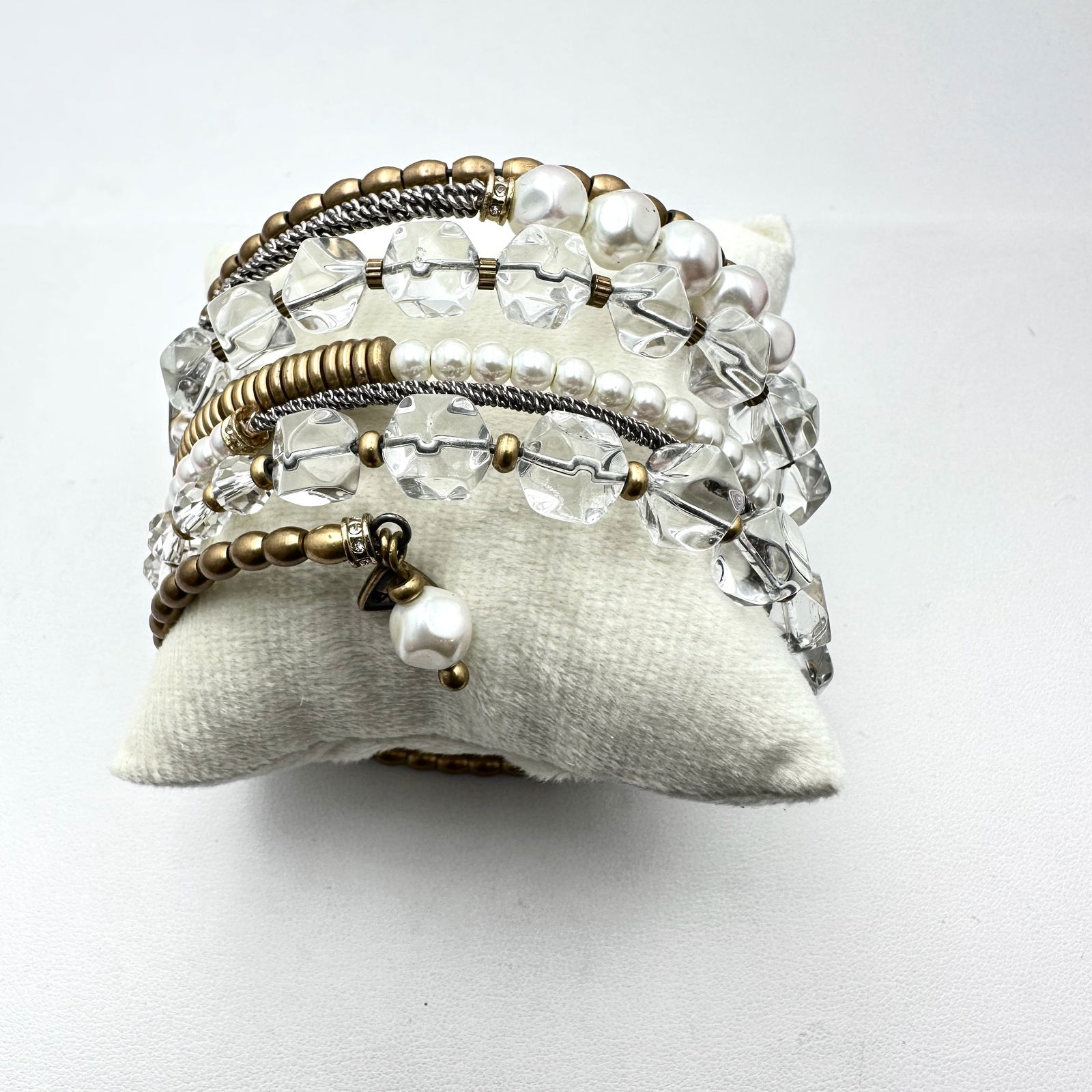 Silpada KR Swarovski Silver Crystal Faux Pearls Brass Wrap Bracelet Adjustable Size: Silpada KR Swarovski Silver Crystal Faux Pearls Brass Wrap Bracelet Adjustable Size