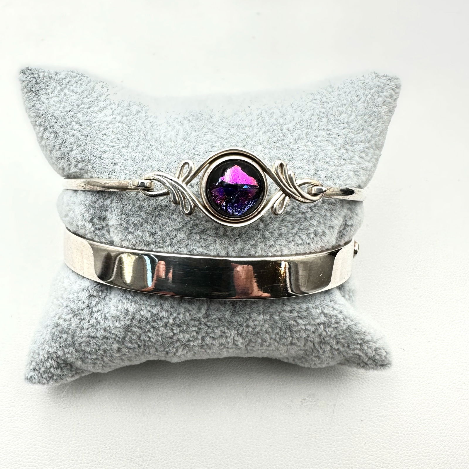 Group Sterling Silver Bracelets Dichroic Glass Total Weight 31 Grams: Group Sterling Silver Bracelets Dichroic Glass Total Weight 31 Grams