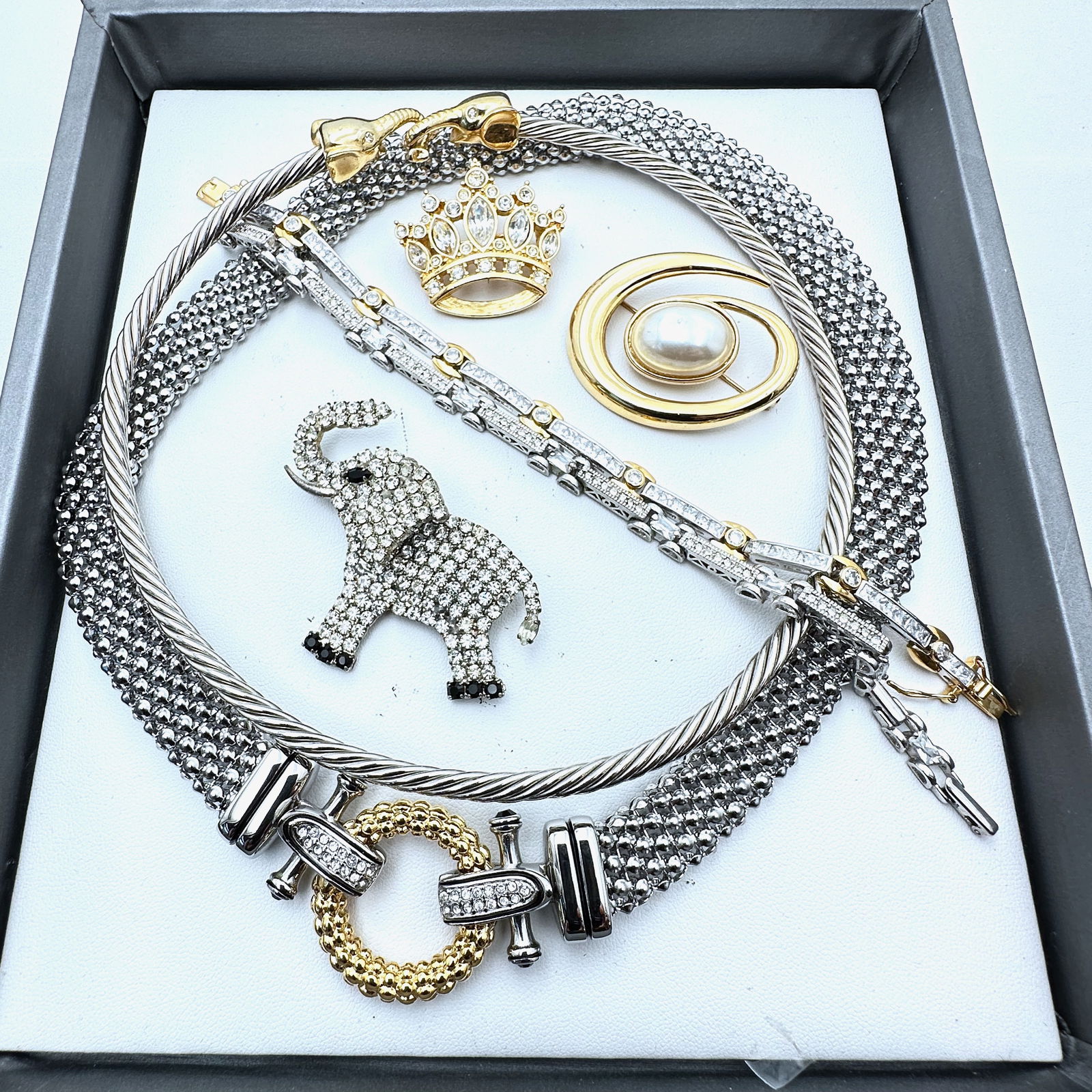 Vintage Jewelry Group Elephant Two Tone Necklaces Elephant Rhinestone Brooch Pin Crown (1 of 2)