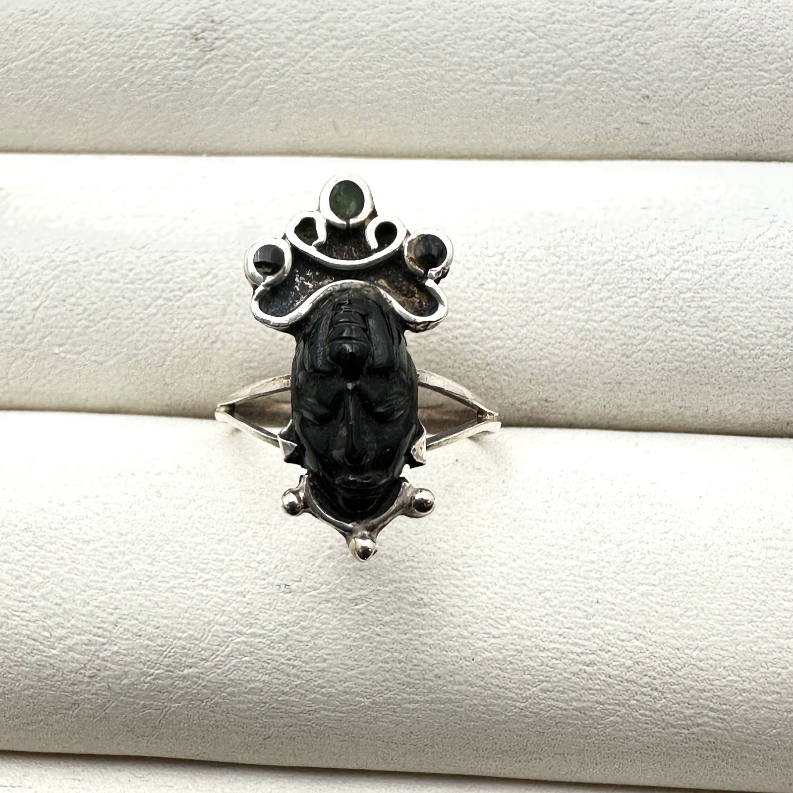 Vintage Mexico Sterling Silver Black Mask Design Ring Size 6: Vintage Mexico Sterling Silver Black Mask Design Ring Size 7