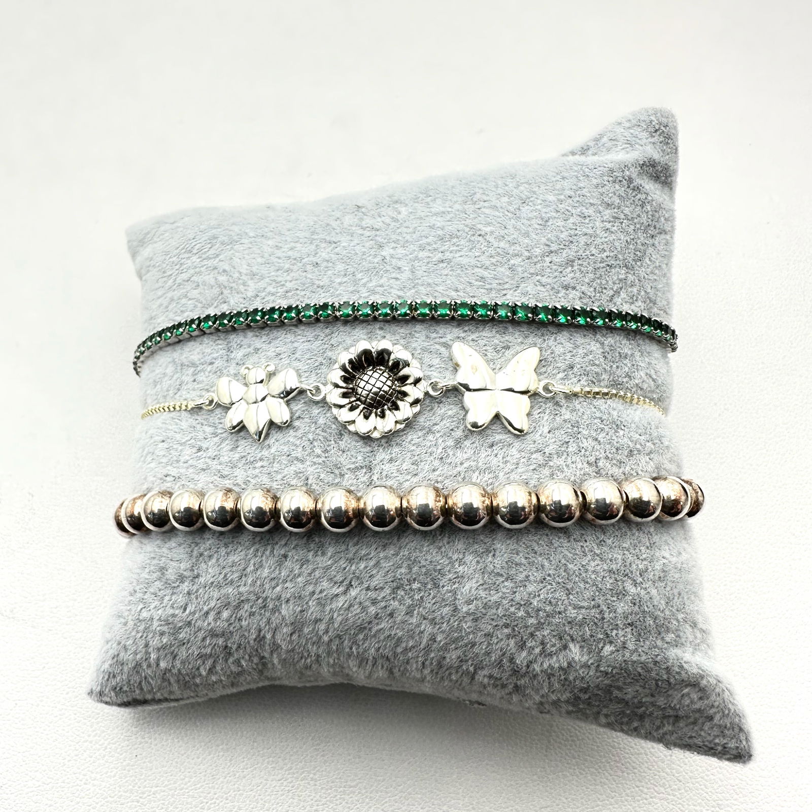 Group Sterling Silver Bracelets Adjustable Sizes Weight 12 Grams: Group Sterling Silver Bracelets Adjustable Sizes Weight 12 Grams