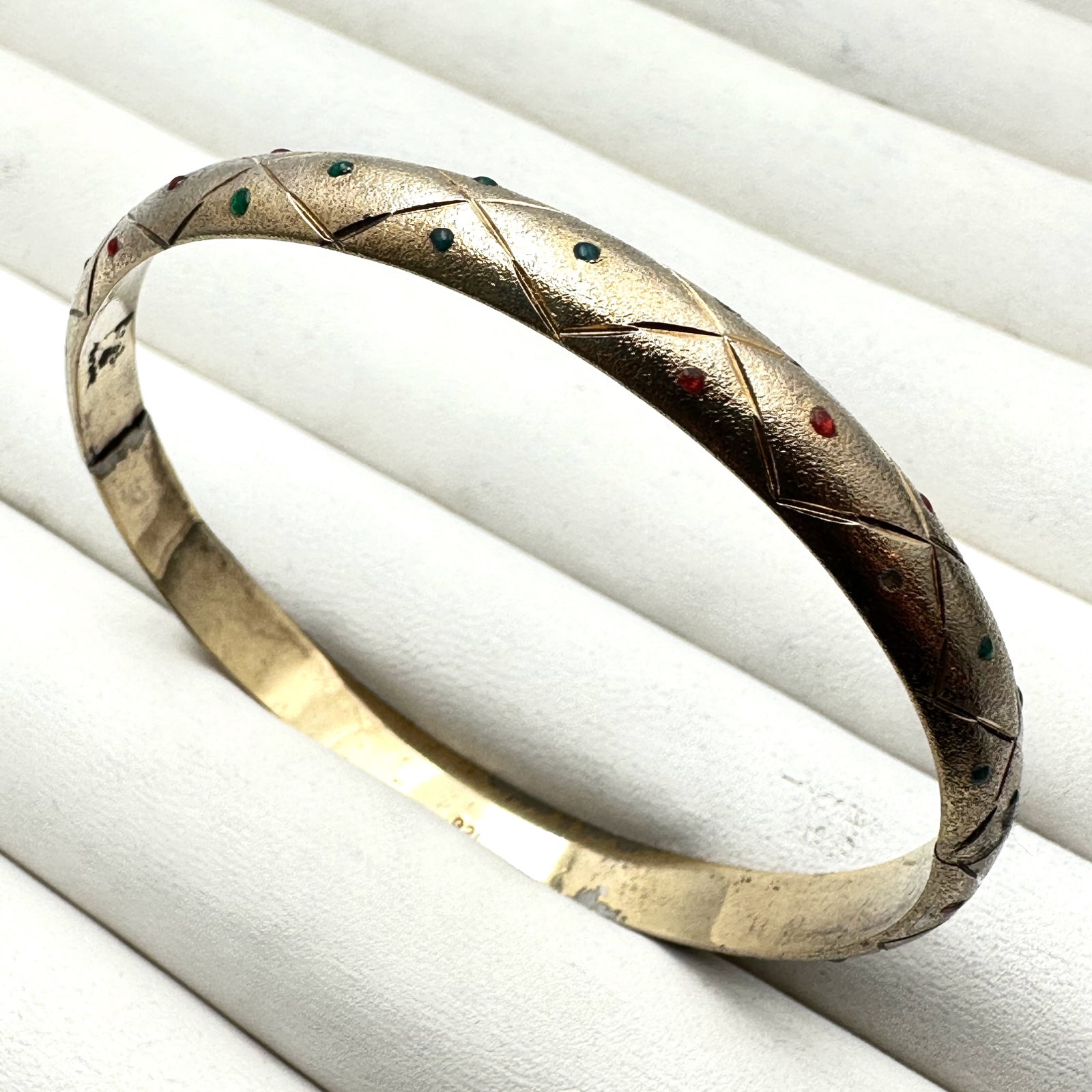 Gold Over Sterling Silver Hinged Bangle Bracelet 7.5 Inch: Gold Over Sterling Silver Hinged Bangle Bracelet 7.5 Inch