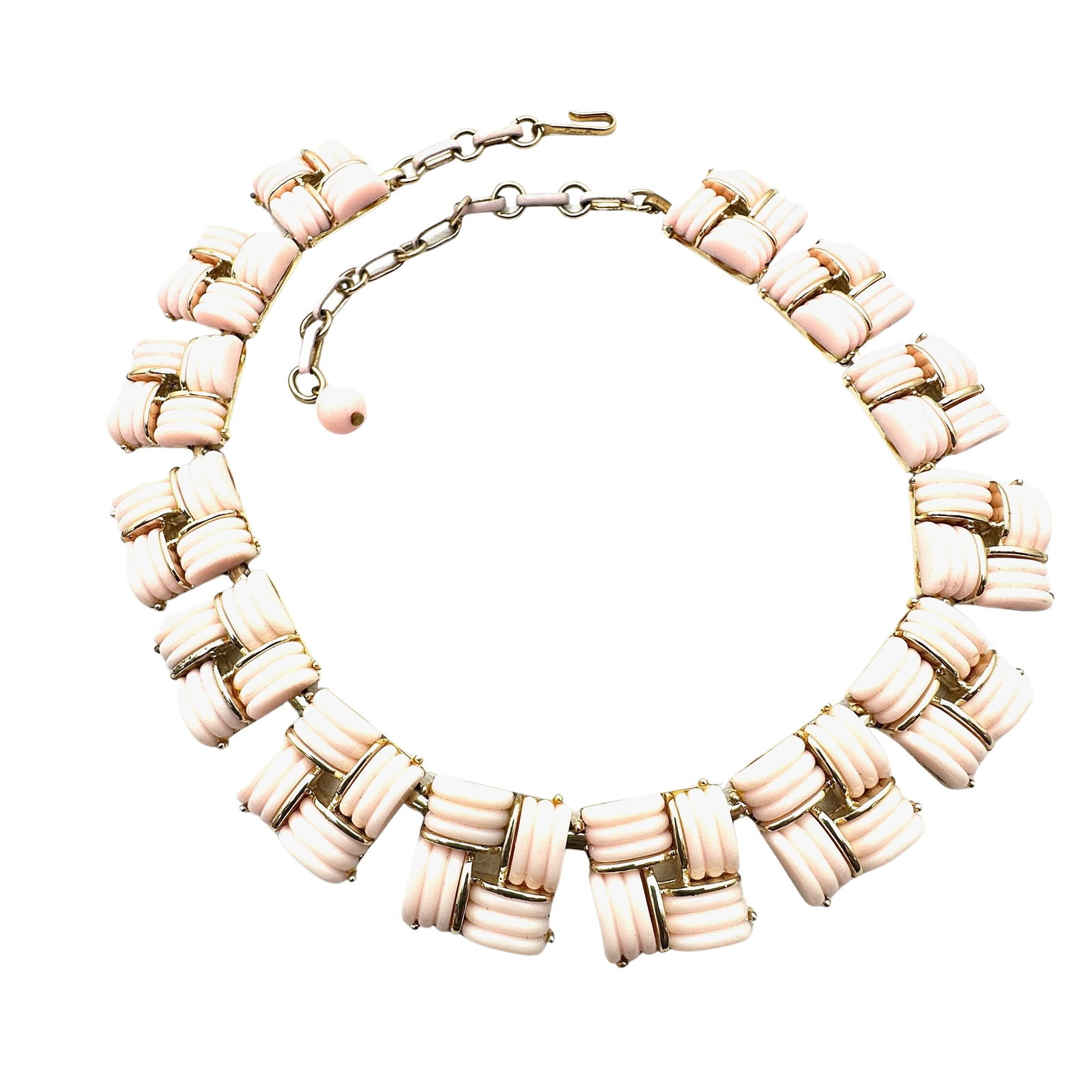Vintage Coro Pink Thermoset Gold Tone 16 Inch Necklace: Vintage Coro Pink Thermoset Gold Tone 16 Inch Necklace