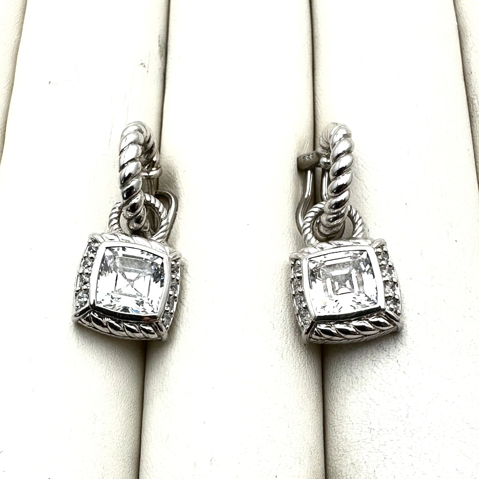 Judith Ripka Clear Crystal Drop Pierced Earrings 1.25 Inch Lever Back: Judith Ripka Clear Crystal Drop Pierced Earrings 1.25 Inch Lever Back