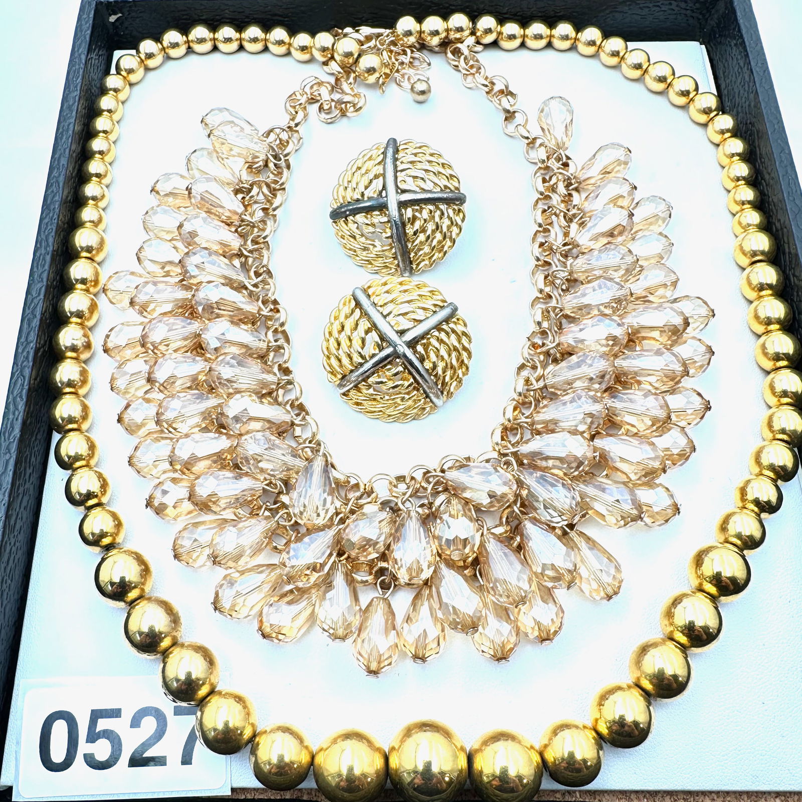 Jewelry Group Lot Gold Tone Beaded Crystal necklaces Clip Earrings (1 of 2)