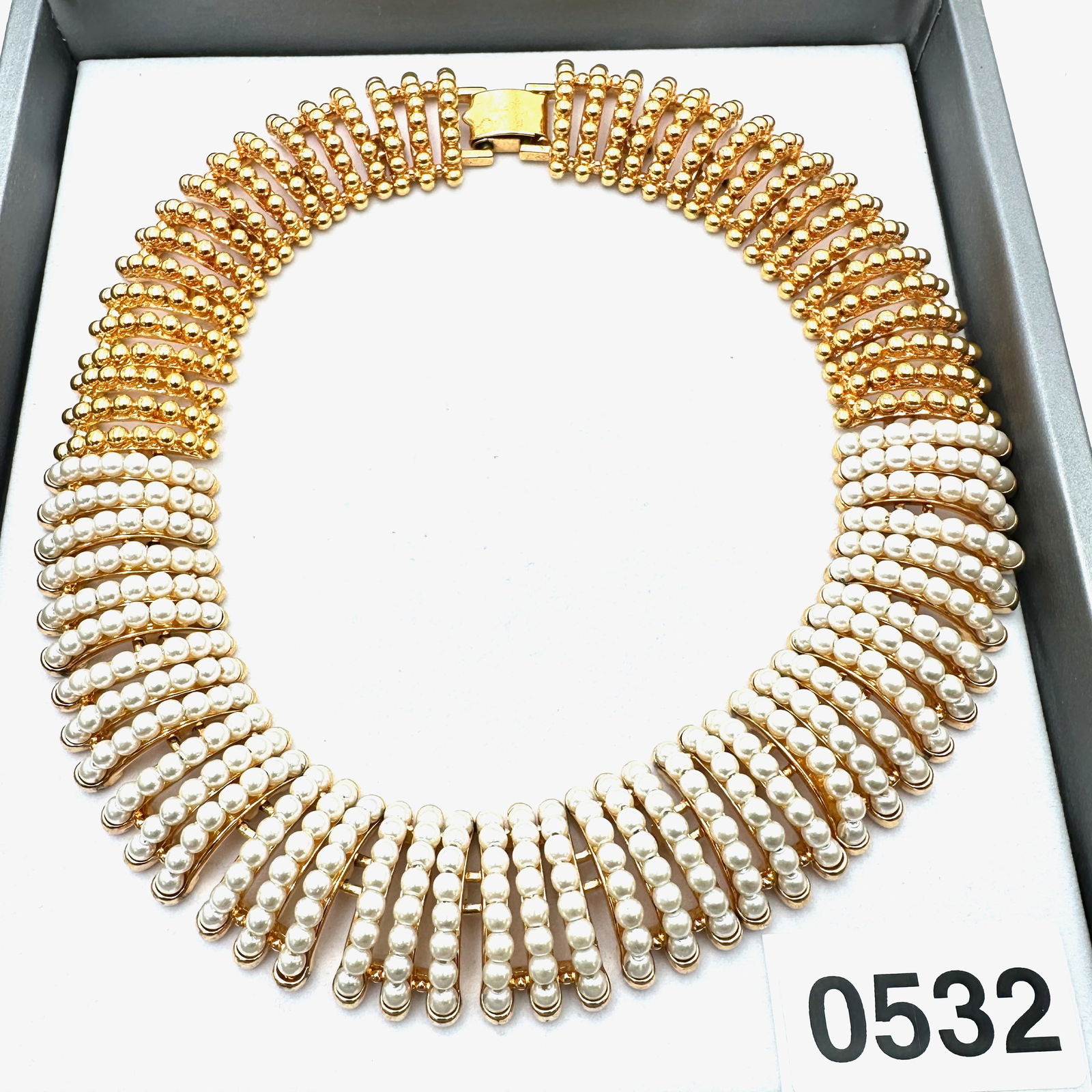 Vintage Napier Statement Necklace Gold Tone Faux Pearl Choker Wide Pristine Condition: Vintage Napier Statement Necklace Gold Tone Faux Pearl Choker Wide Pristine Condition