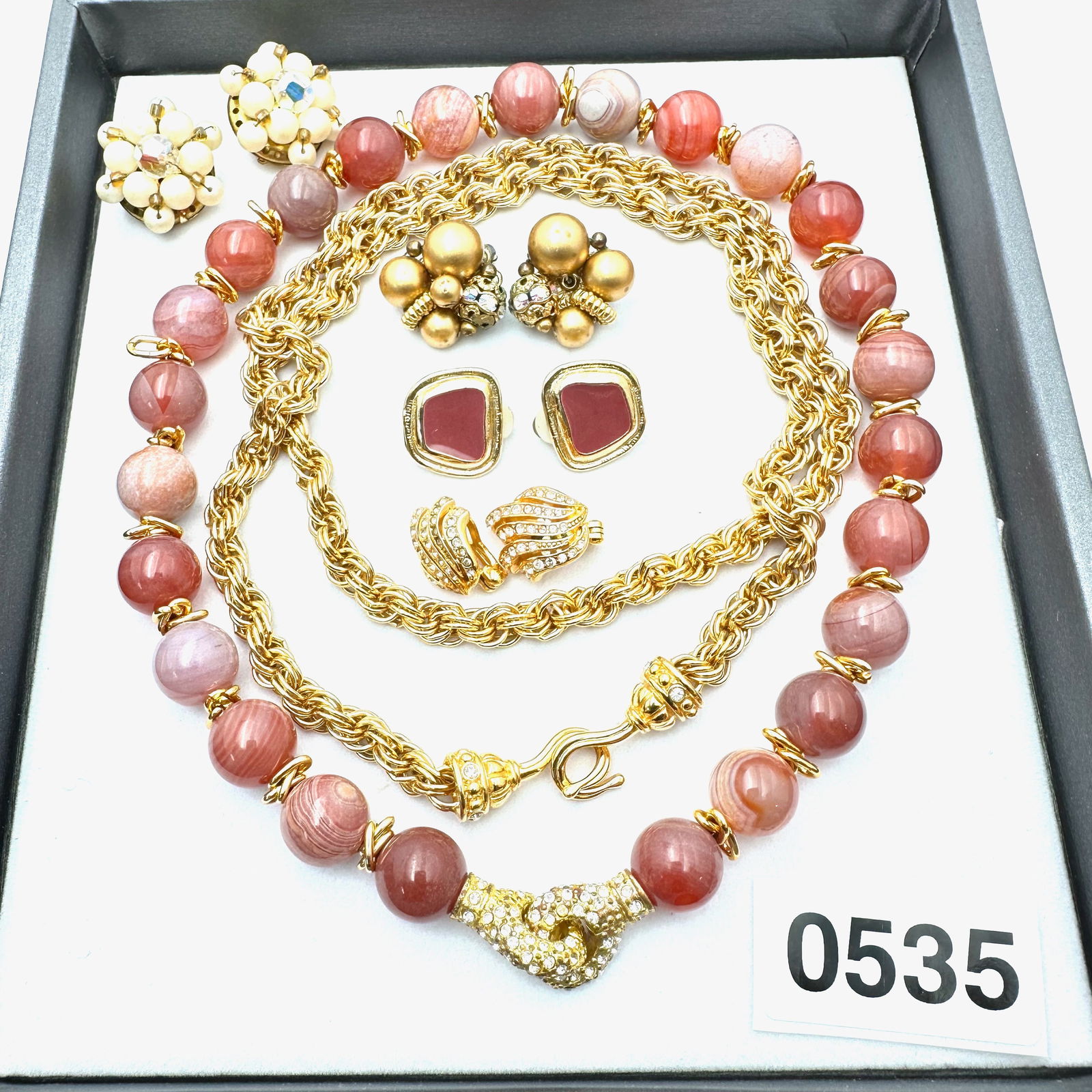 Vintage Jewelry Group Lot Gemstone Bead Necklace Gold Tone Clip Earrings (1 of 2)