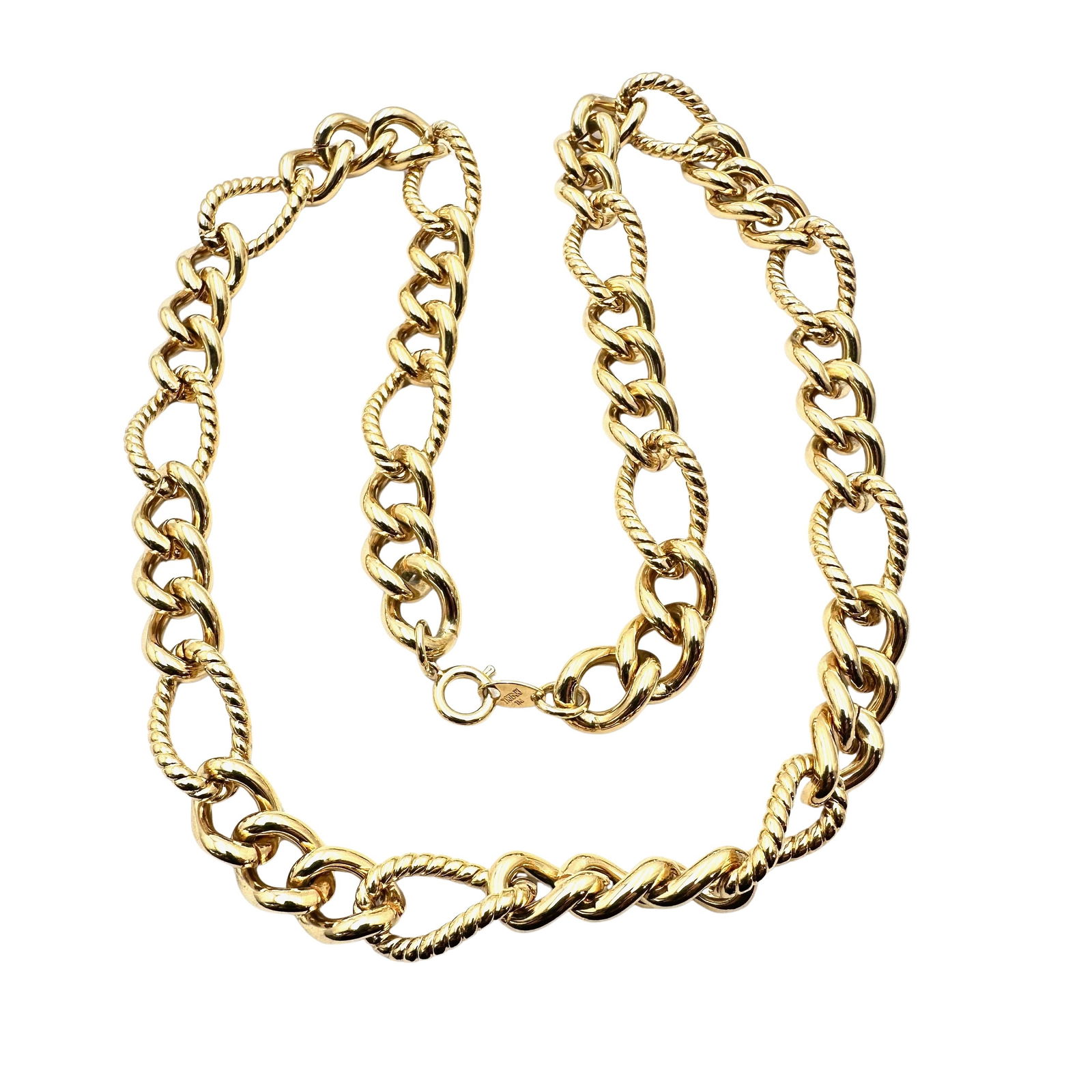Vintage Trifari Heavy Gold Ribbed Link Chain Necklace 24 Inch Length: Vintage Trifari Heavy Gold Ribbed Link Chain Necklace 24 Inch Length