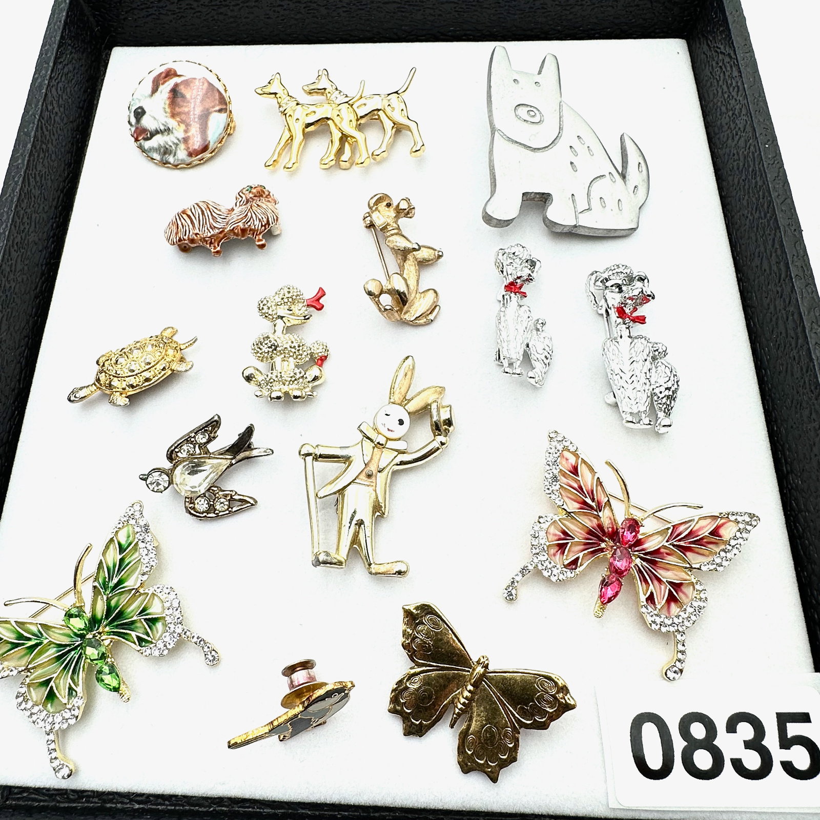 Vintage Jewelry Group Figural Brooches Pins Dogs Butterflies Bird Turtle Rabbit: Vintage Jewelry Group Figural Brooches Pins Dogs Butterflies Bird Turtle Rabbit