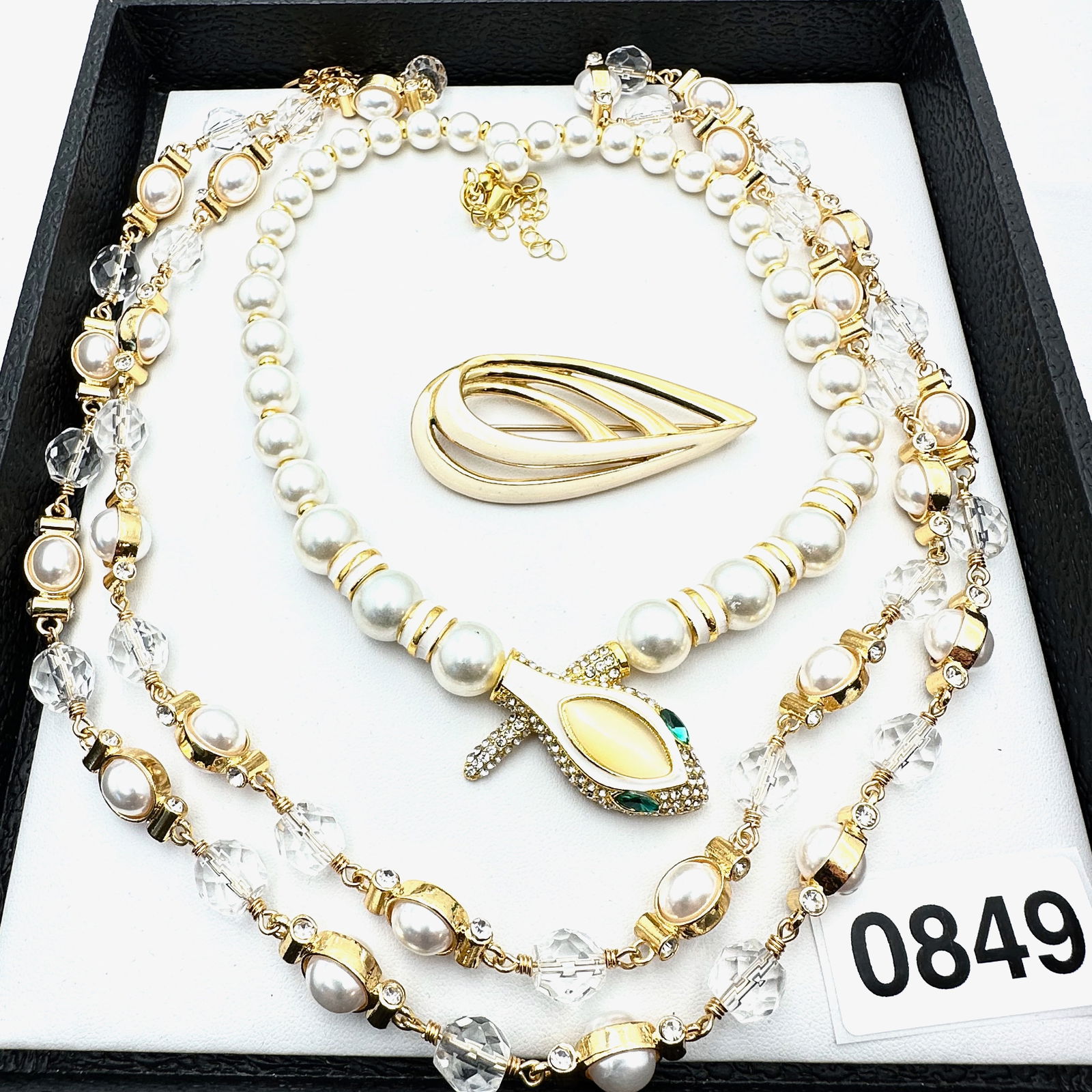 Jewelry Group Trifari Enamel Gold Tone Brooch Pin Snake Necklace Clear Crystal Necklace (1 of 2)