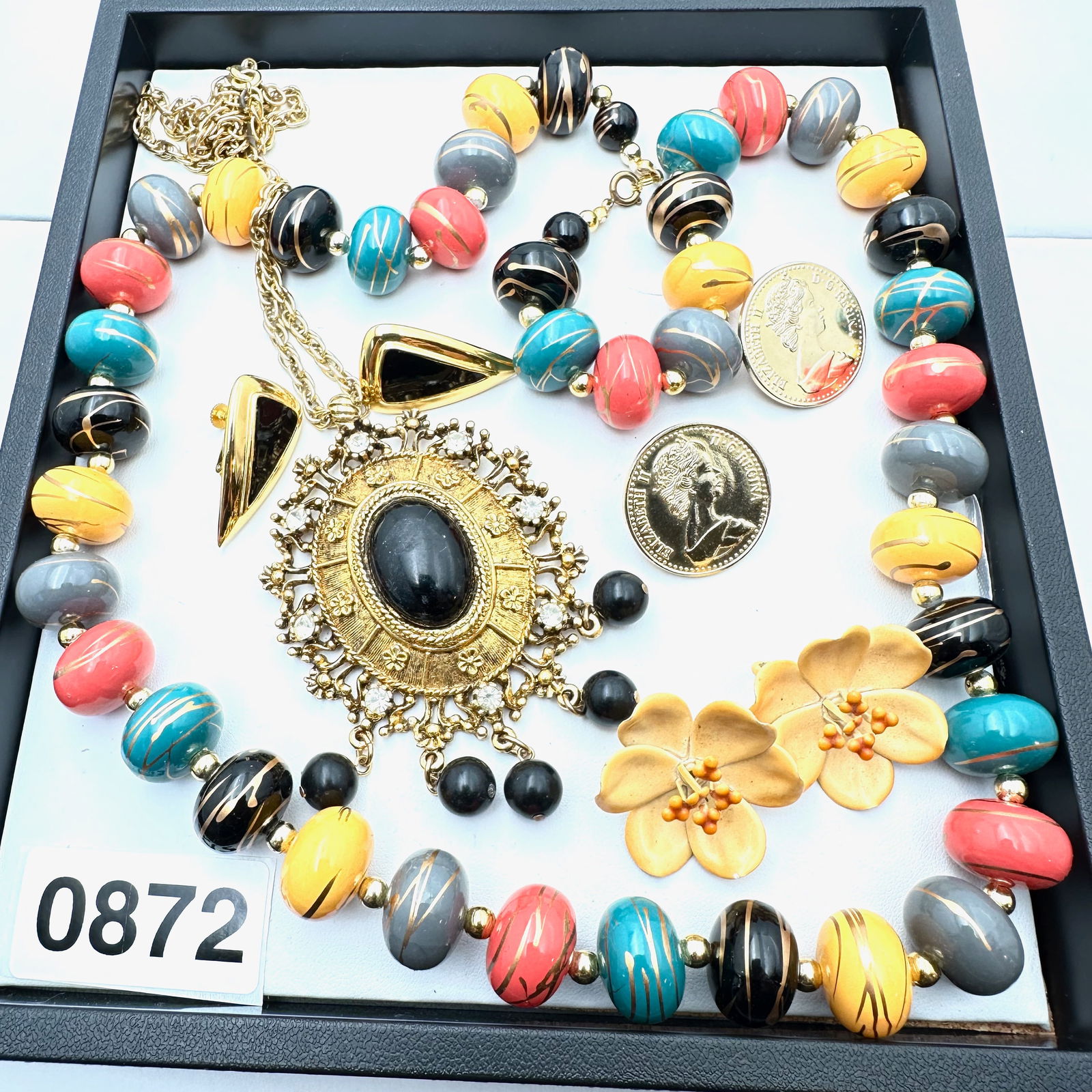 Vintage Jewelry Group Multicolor Bead Necklace Enamel Flower Earrings Coins Large Pendant Necklace: Vintage Jewelry Group Multicolor Bead Necklace Enamel Flower Earrings Coins Large Pendant Necklace