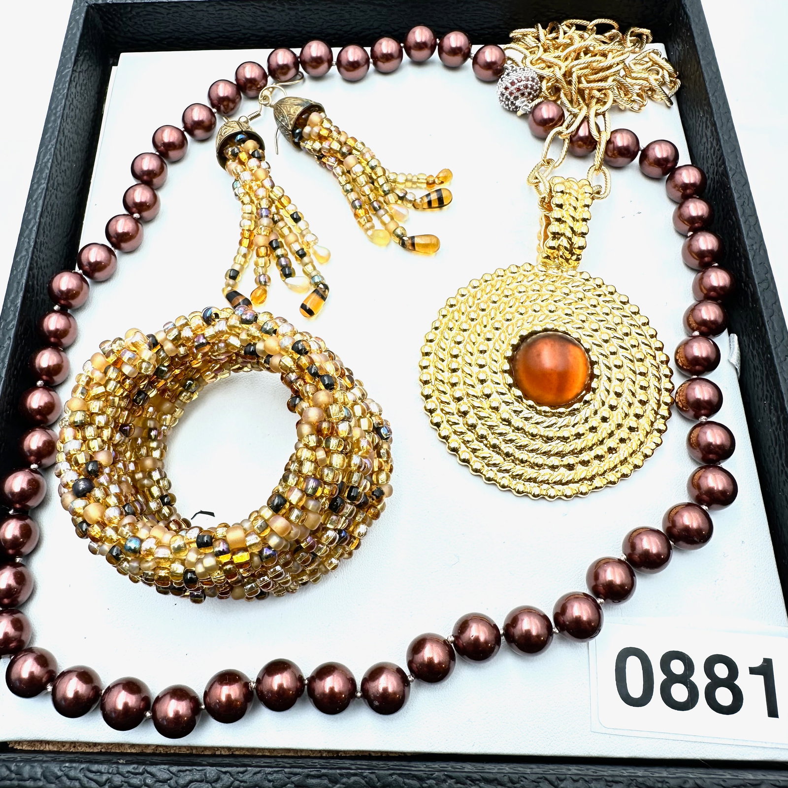 Vintage Jewelry Group Glass Bead Coil Bracelet Pierced Earrings Gold Tone Pendant Necklace Faux: Vintage Jewelry Group Glass Bead Coil Bracelet Pierced Earrings Gold Tone Pendant Necklace Faux Pearl Necklace